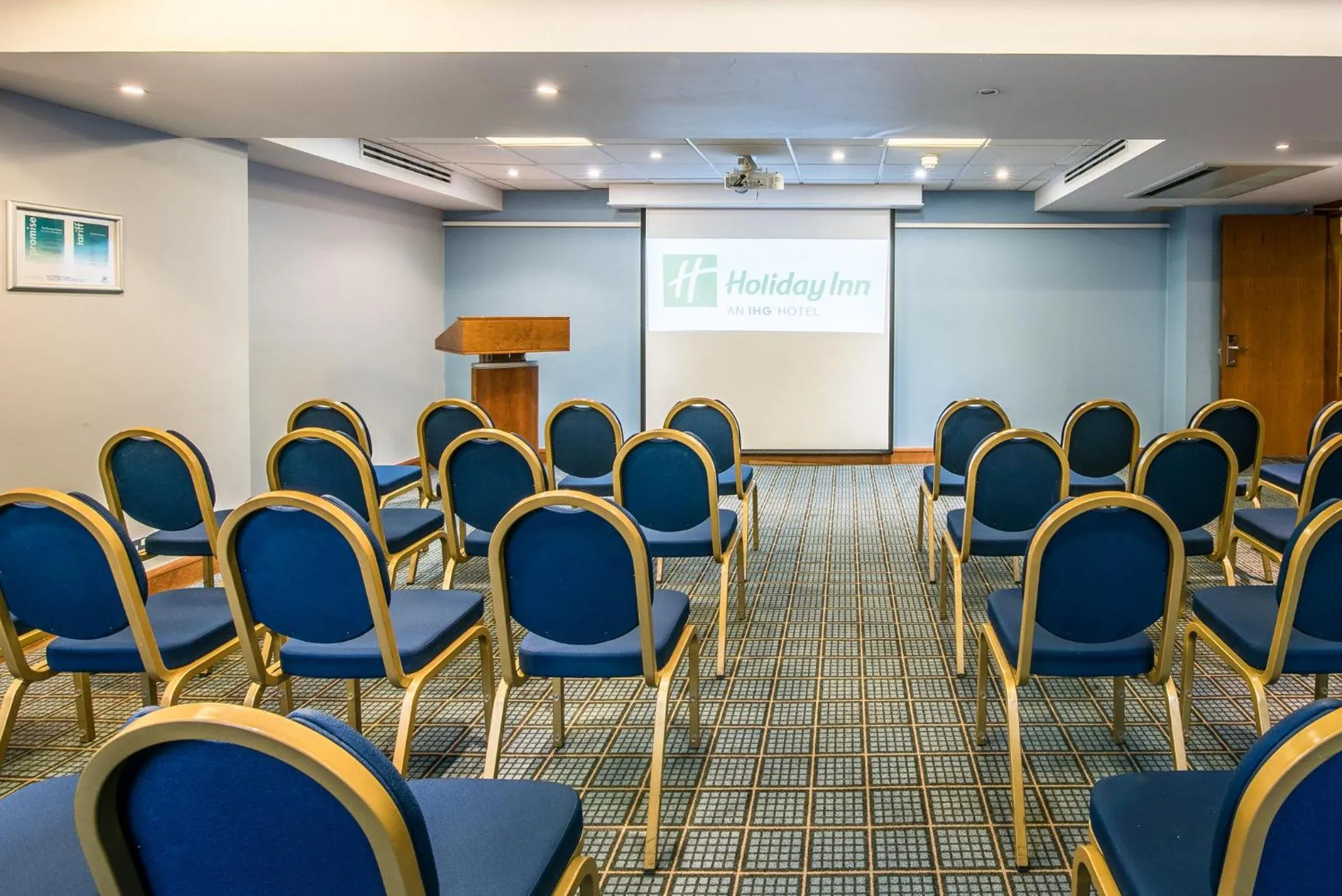 Meeting/conference room in Holiday Inn Cambridge by IHG