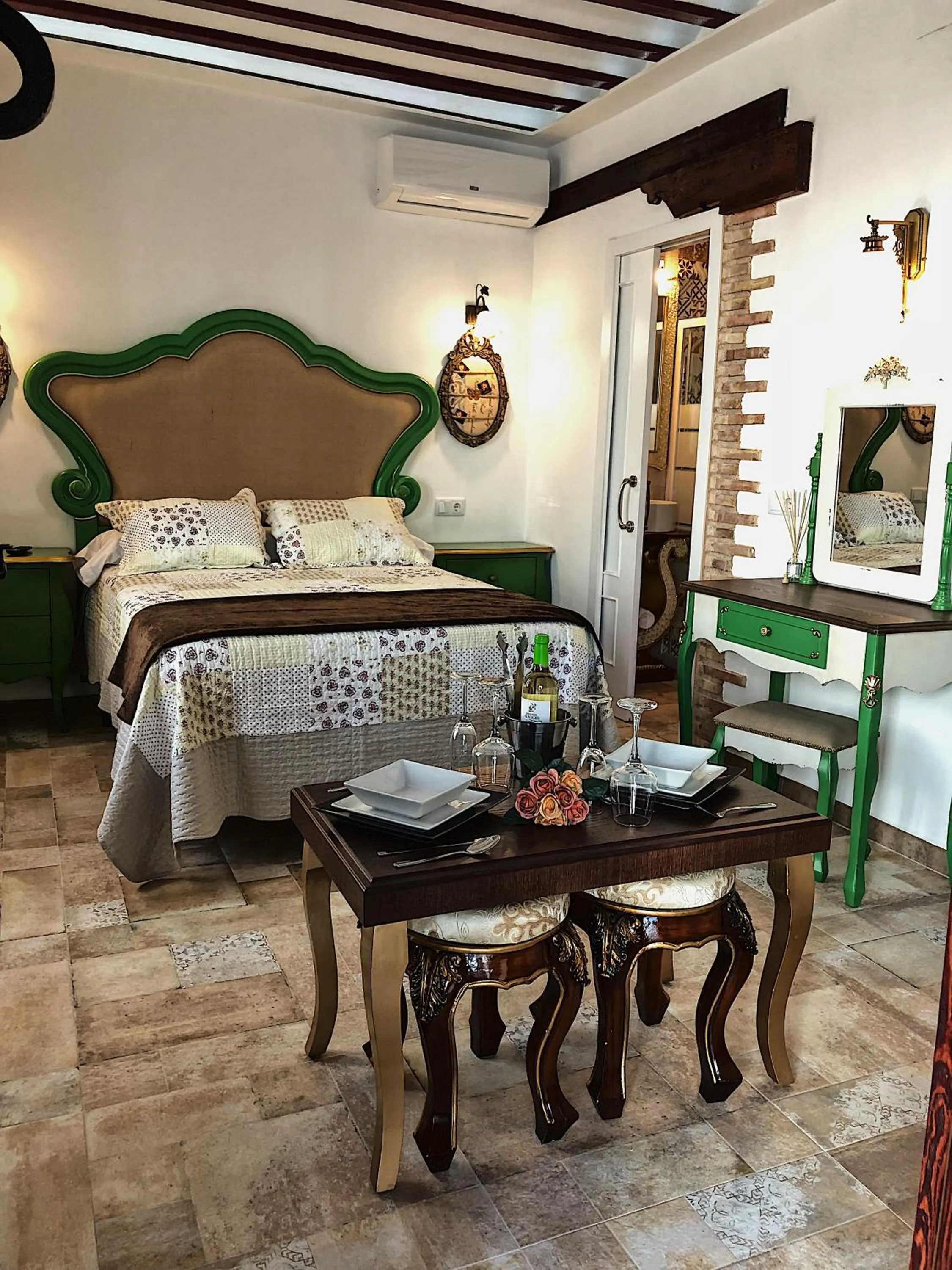 Bedroom, Bed in Retiro del Teatro Almagro