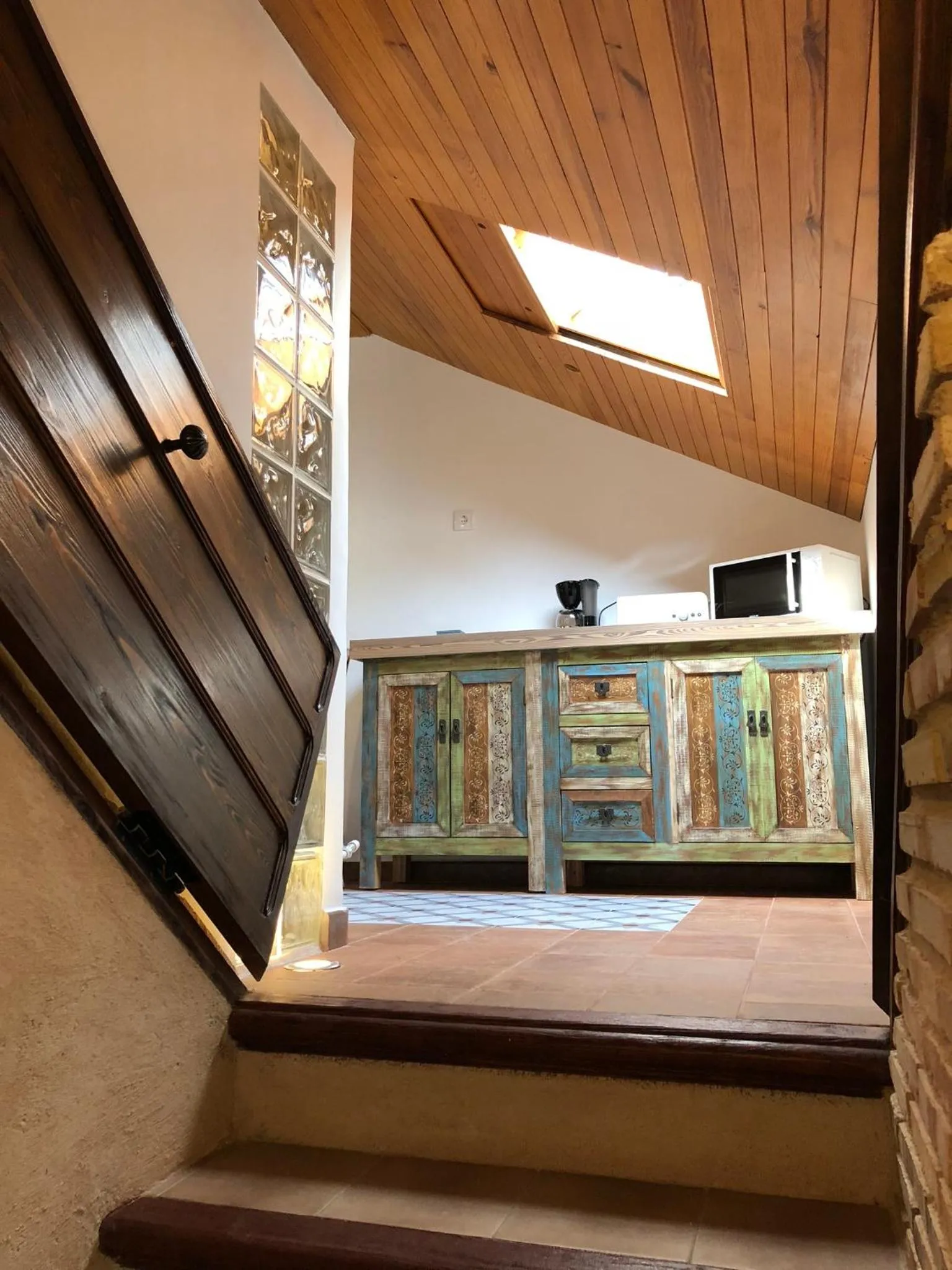 Decorative detail in Retiro del Teatro Almagro