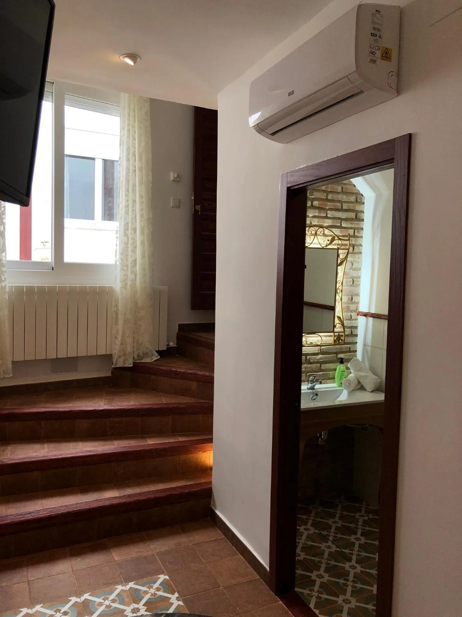 Photo of the whole room in Retiro del Teatro Almagro