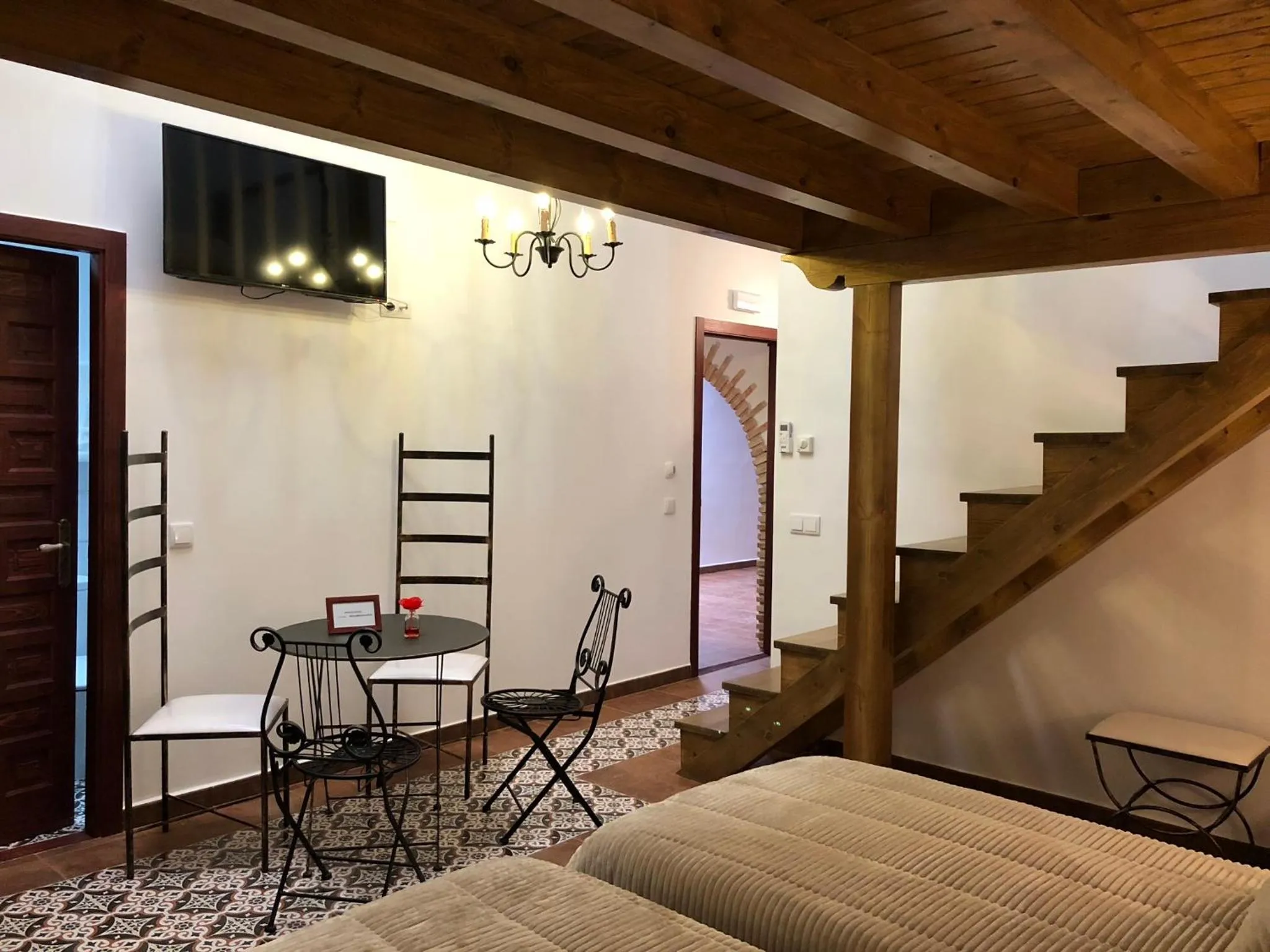 TV and multimedia in Retiro del Teatro Almagro