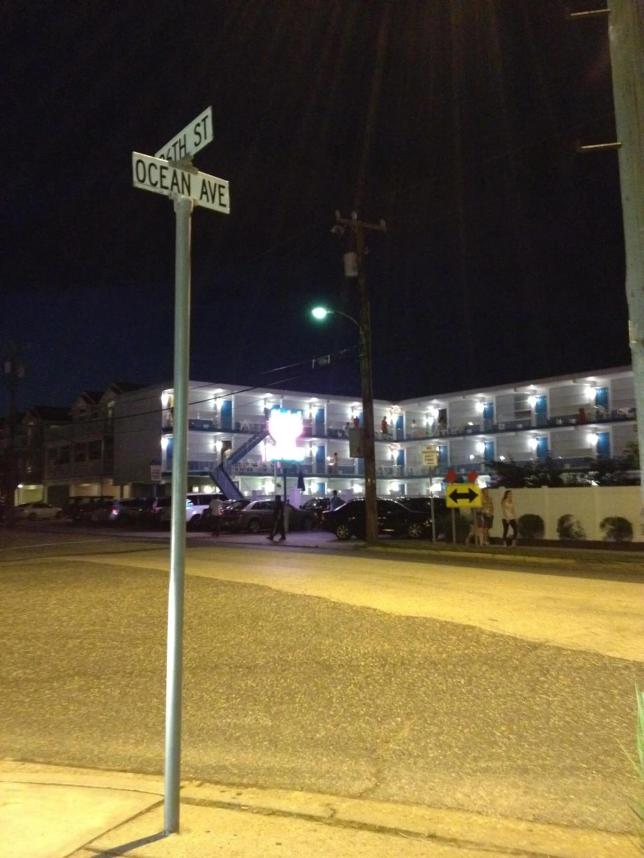 Property building in Bird of Paradise Motel
