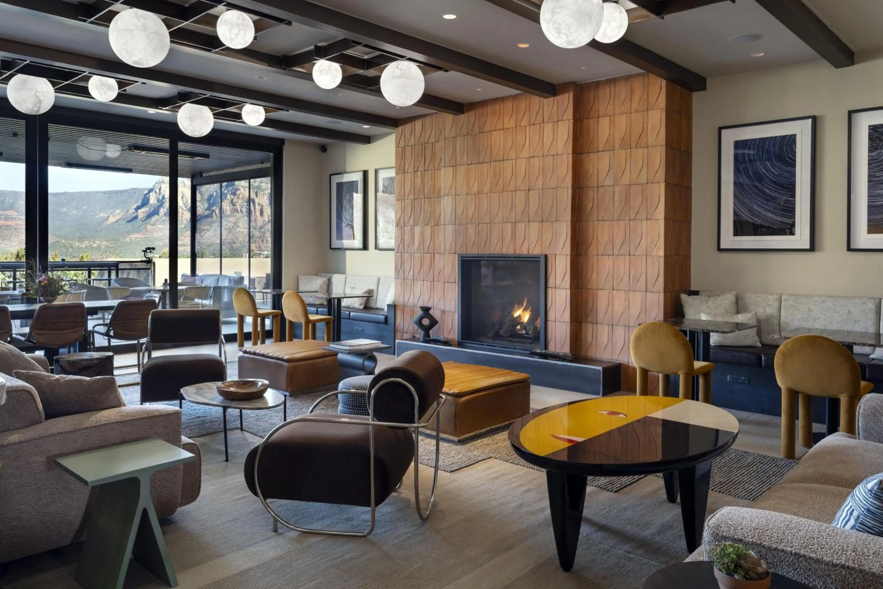 Lobby or reception in Sky Rock Sedona, a Tribute Portfolio Hotel