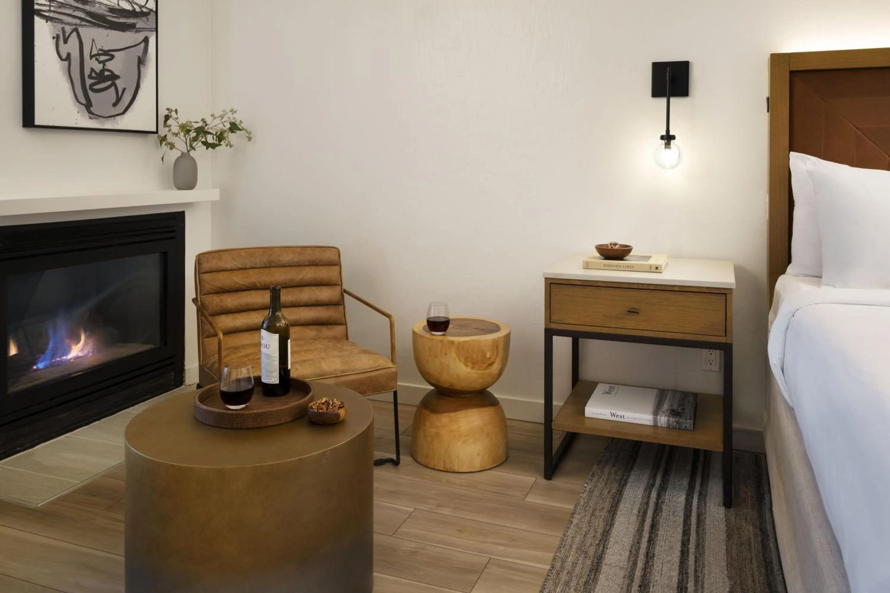 Photo of the whole room, Bed in Sky Rock Sedona, a Tribute Portfolio Hotel