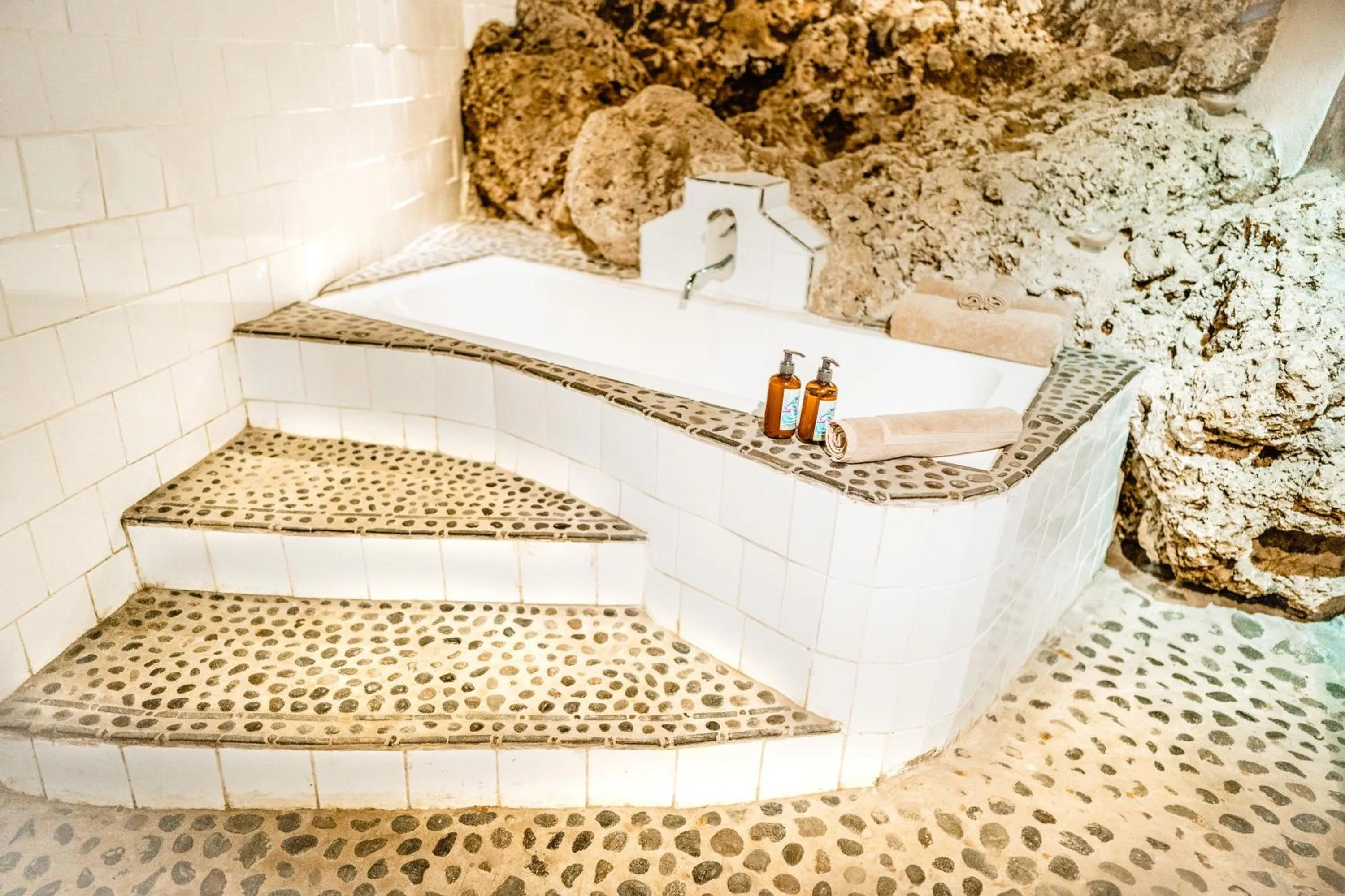 Bath in Rockwater Resort