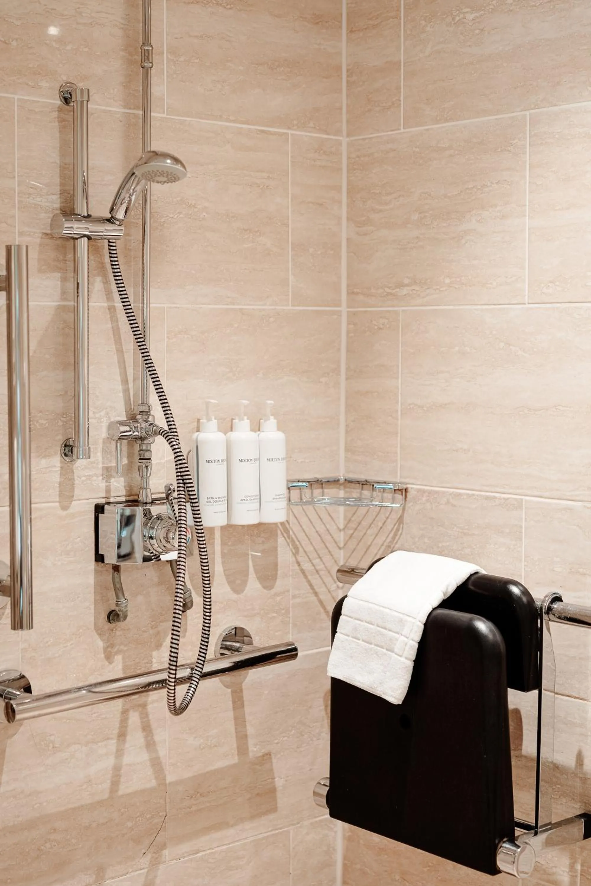 The White Swan Hotel