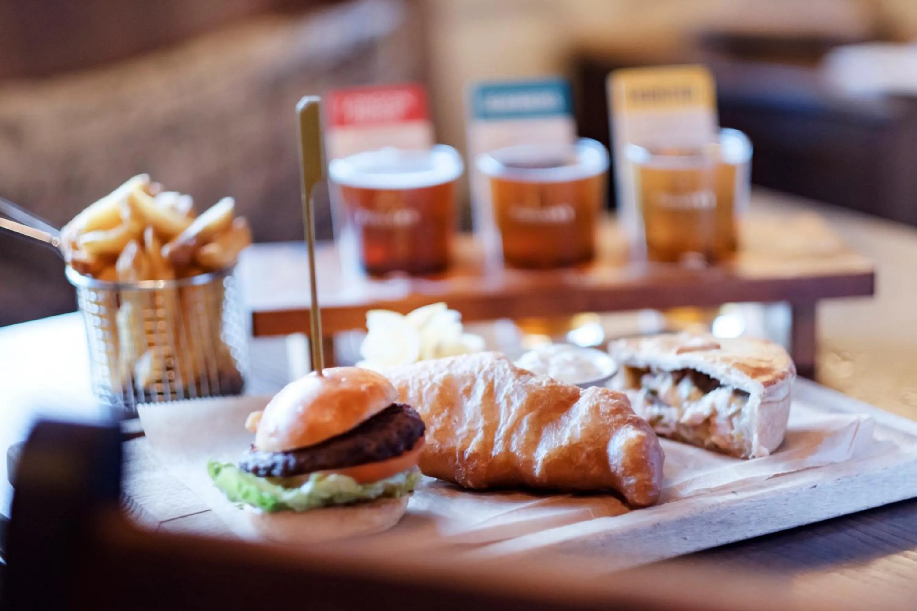 Food and drinks in The White Swan Hotel