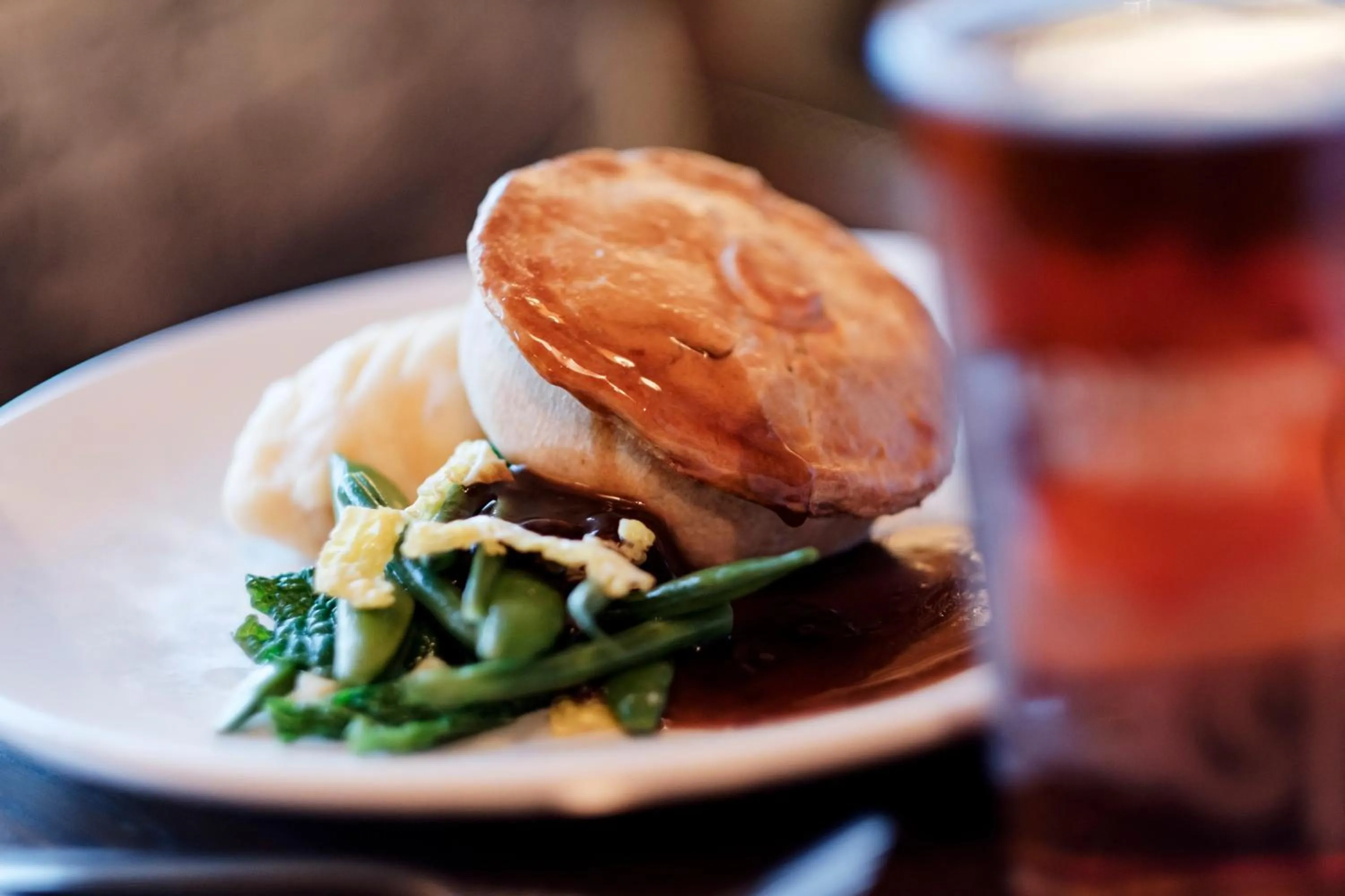 Food and drinks in The White Swan Hotel