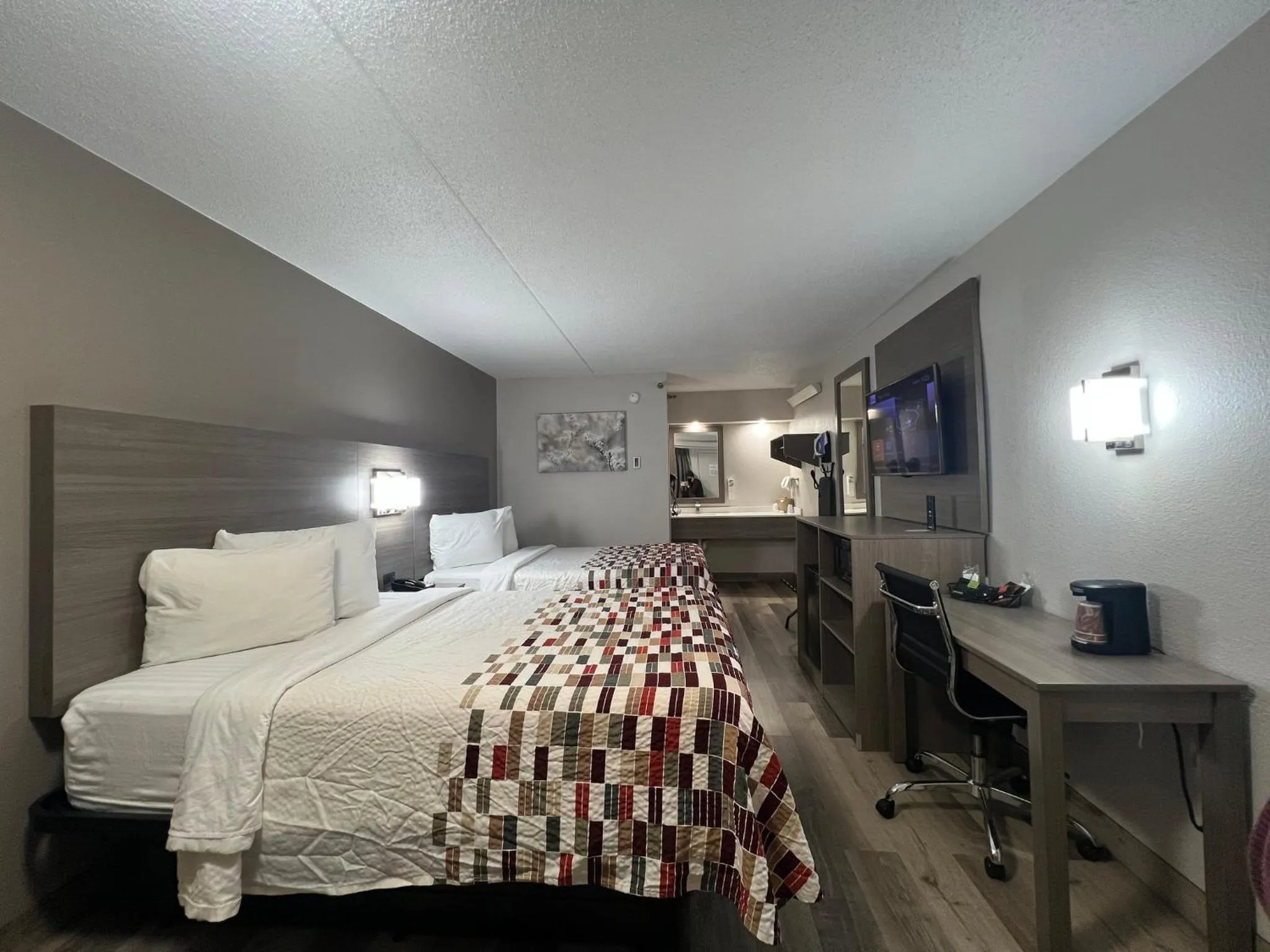 Bedroom, Bed in Red Roof Inn Lexington South