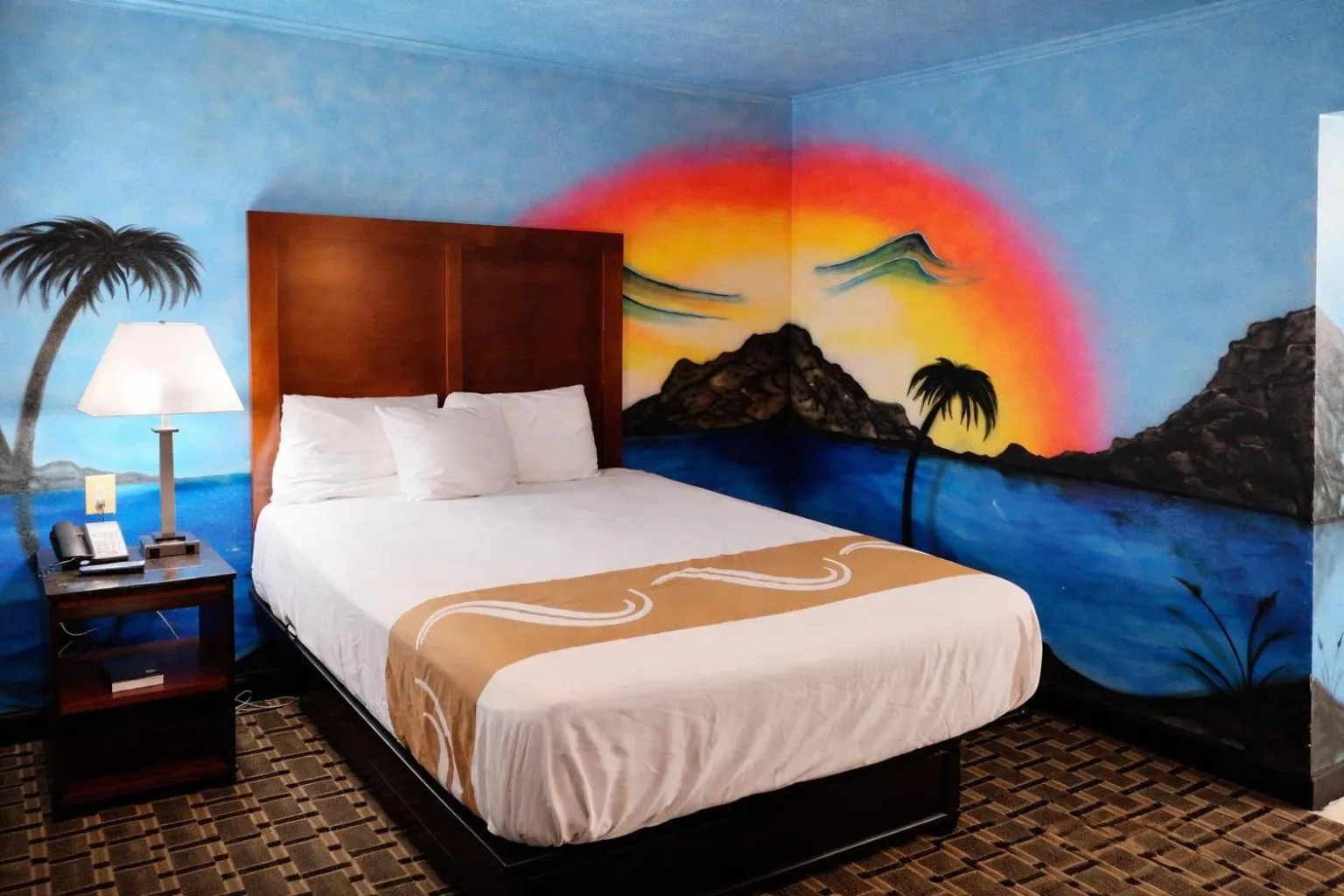 Bed in Travelodge by Wyndham Jackson I-40 Exit 82