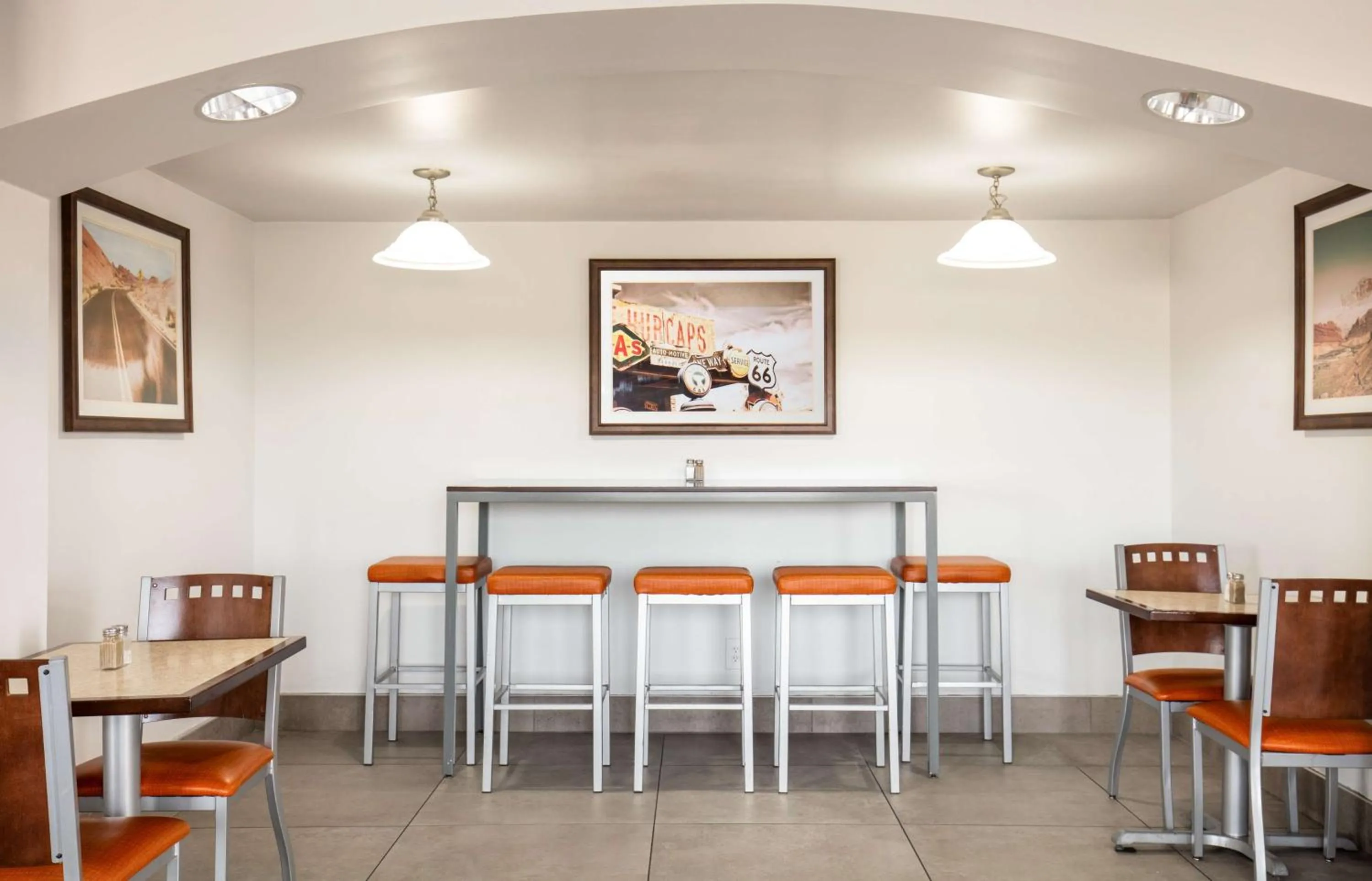 Breakfast in Best Western Plus King's Inn and Suites