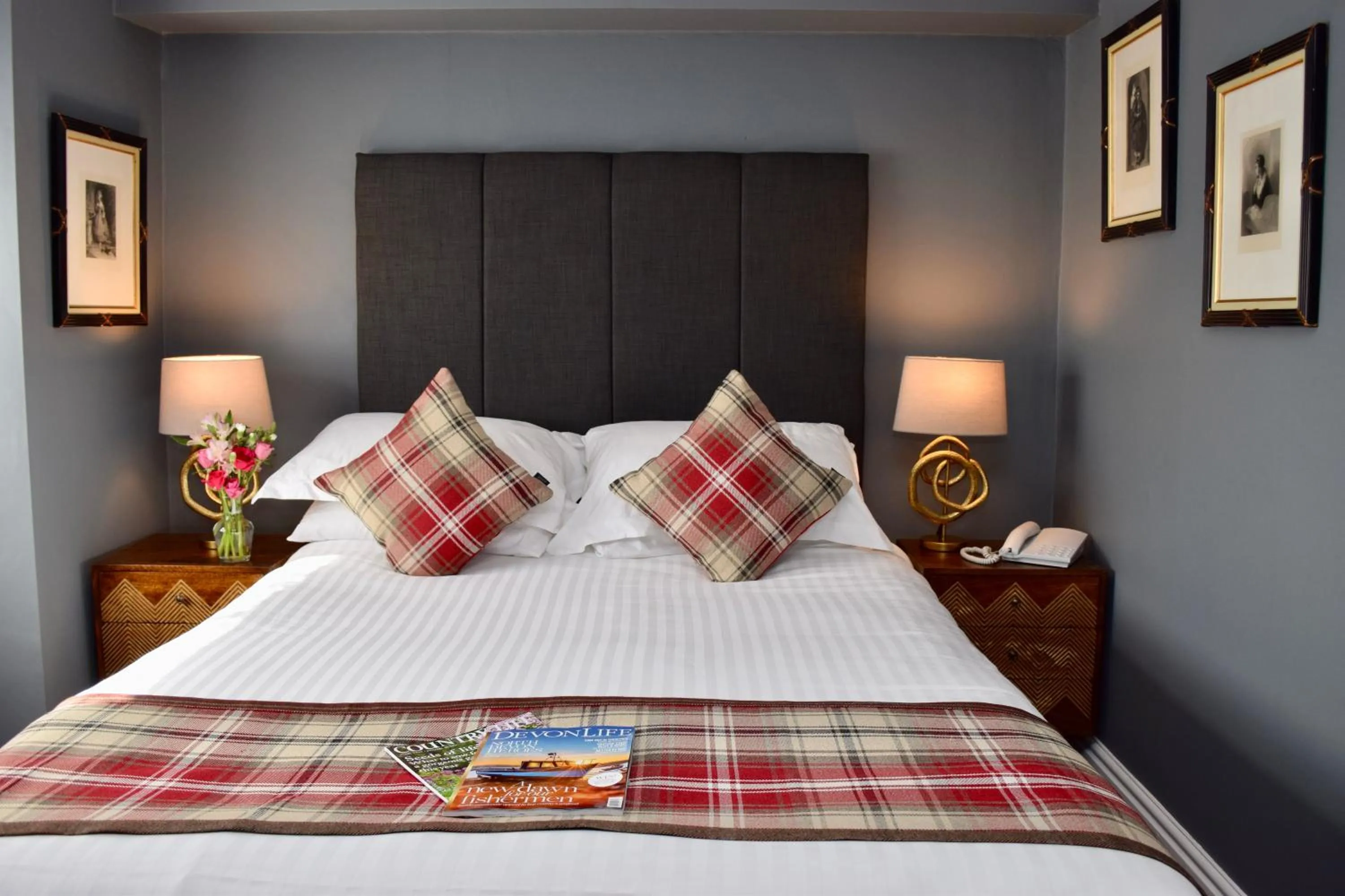 Bed in The White Hart Hotel