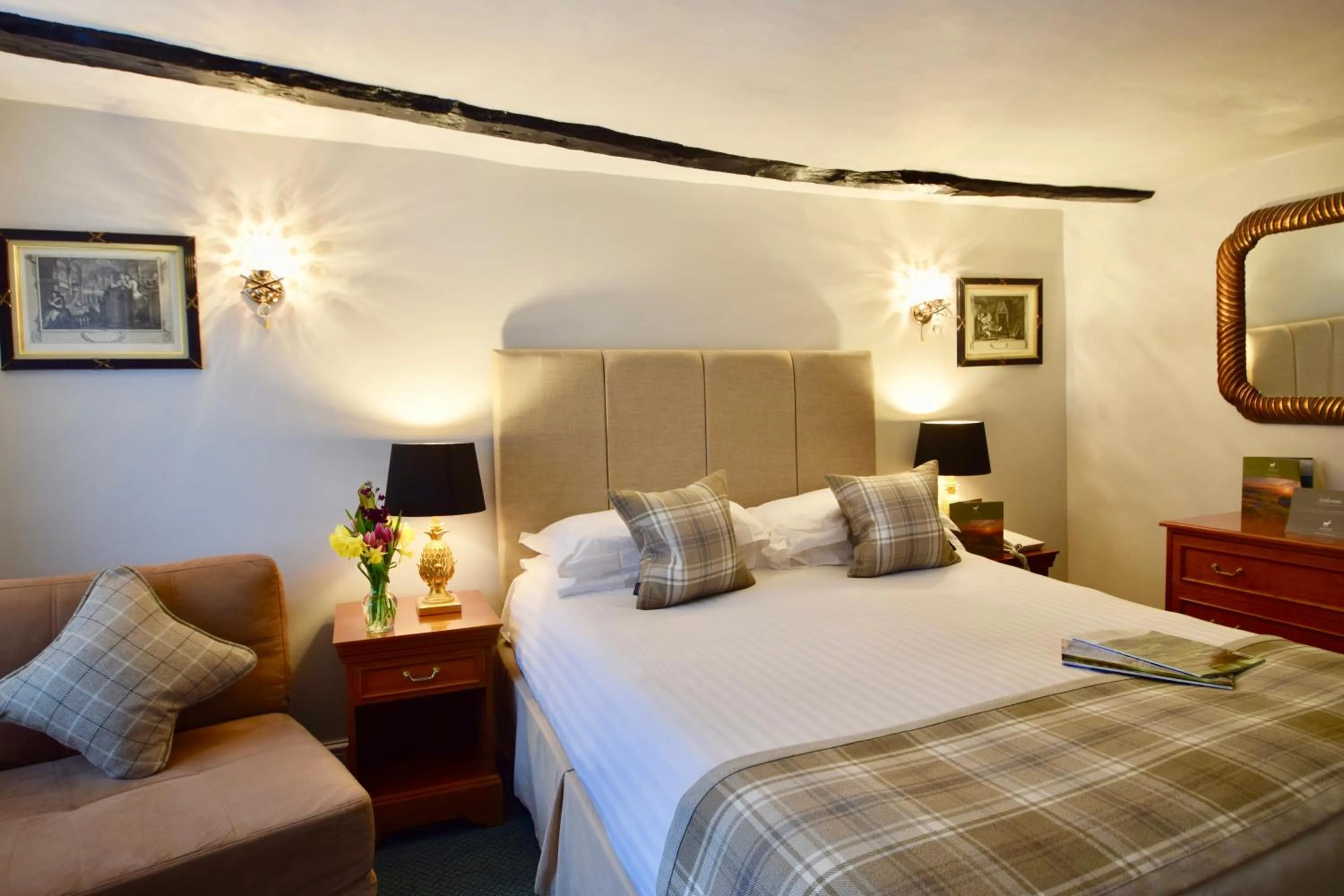 Bed in The White Hart Hotel