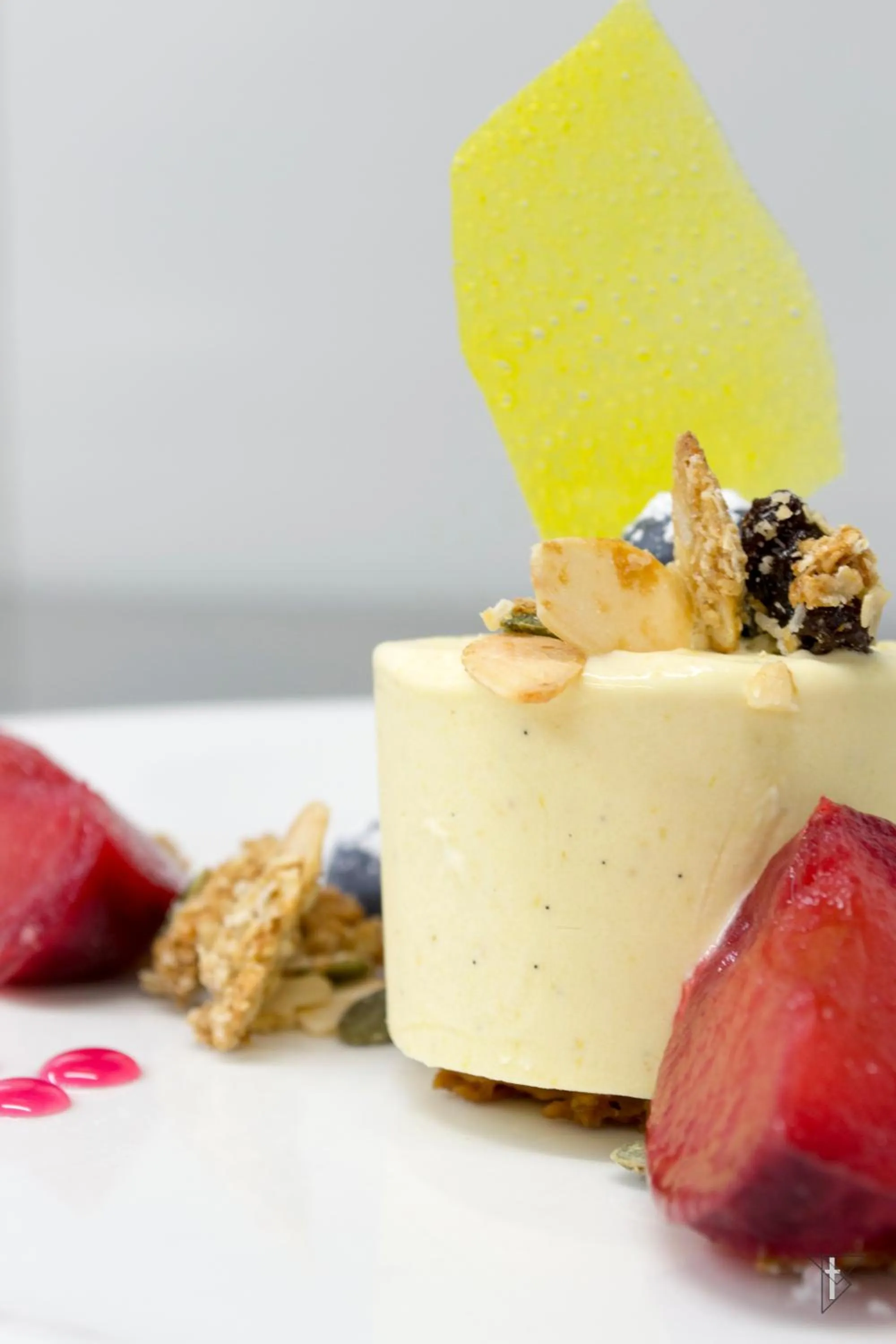 Restaurant/places to eat in The White Hart Hotel