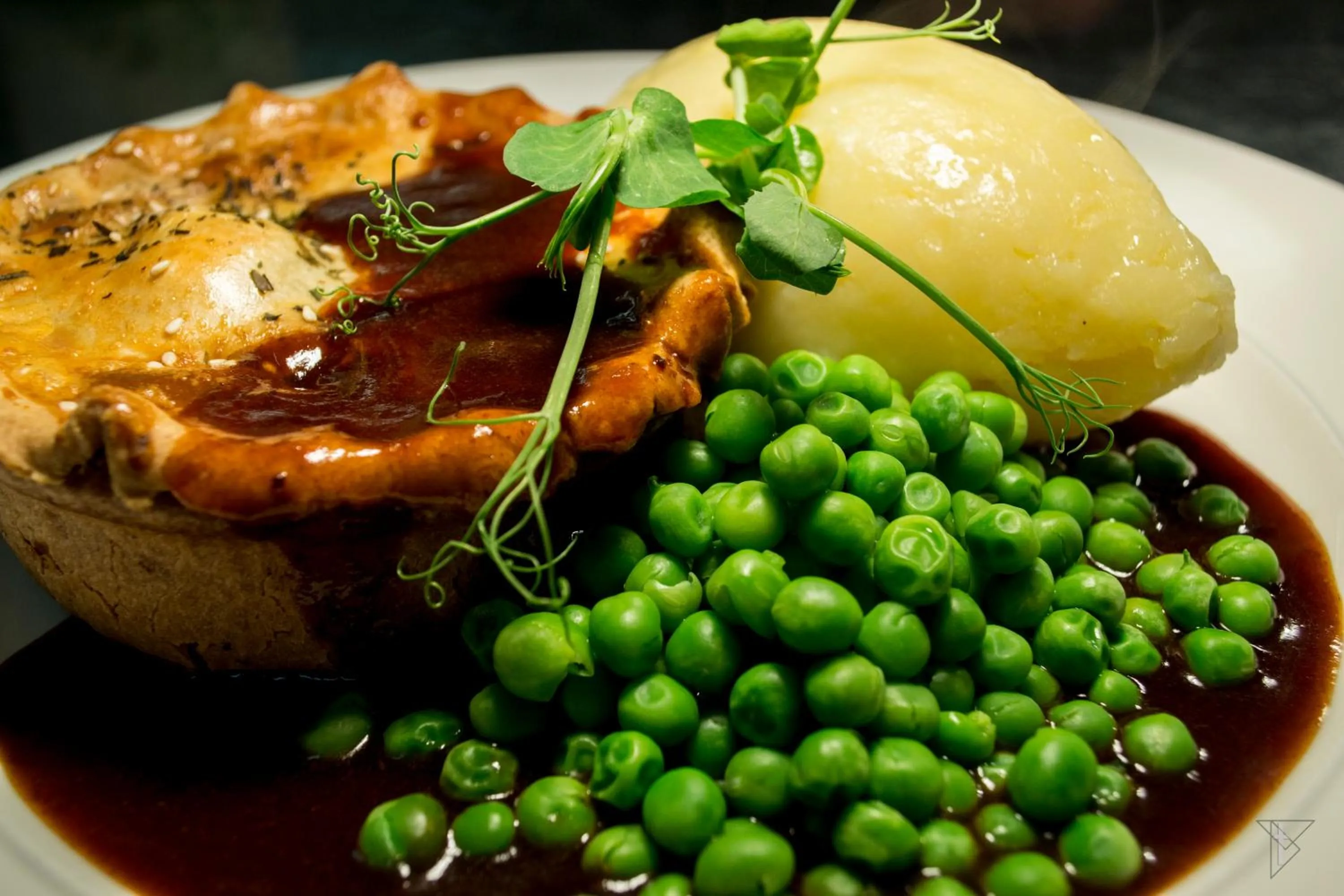 Restaurant/places to eat in The White Hart Hotel