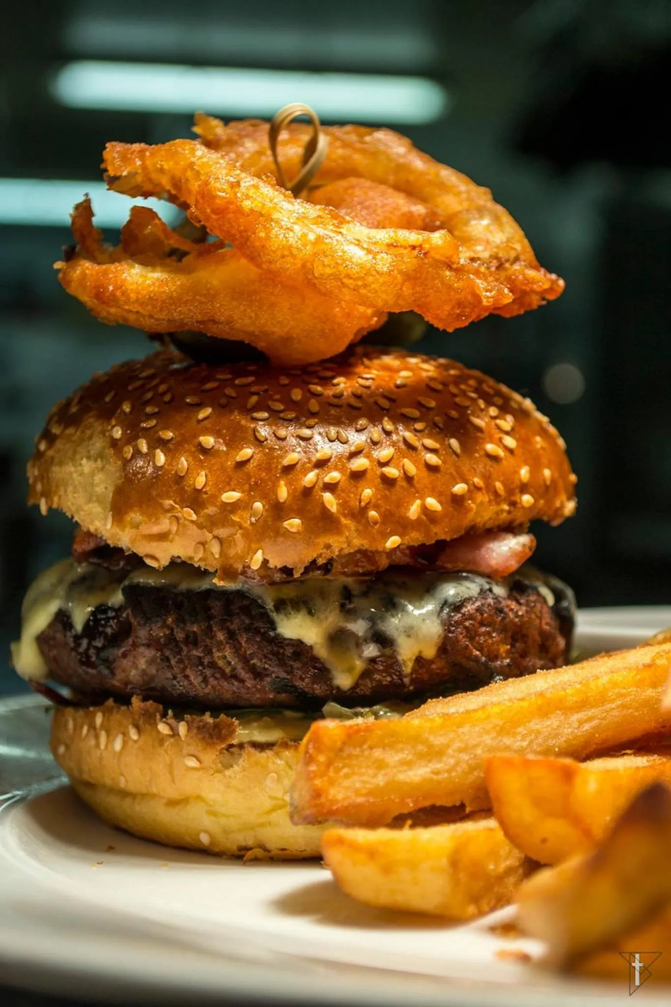 Restaurant/places to eat in The White Hart Hotel