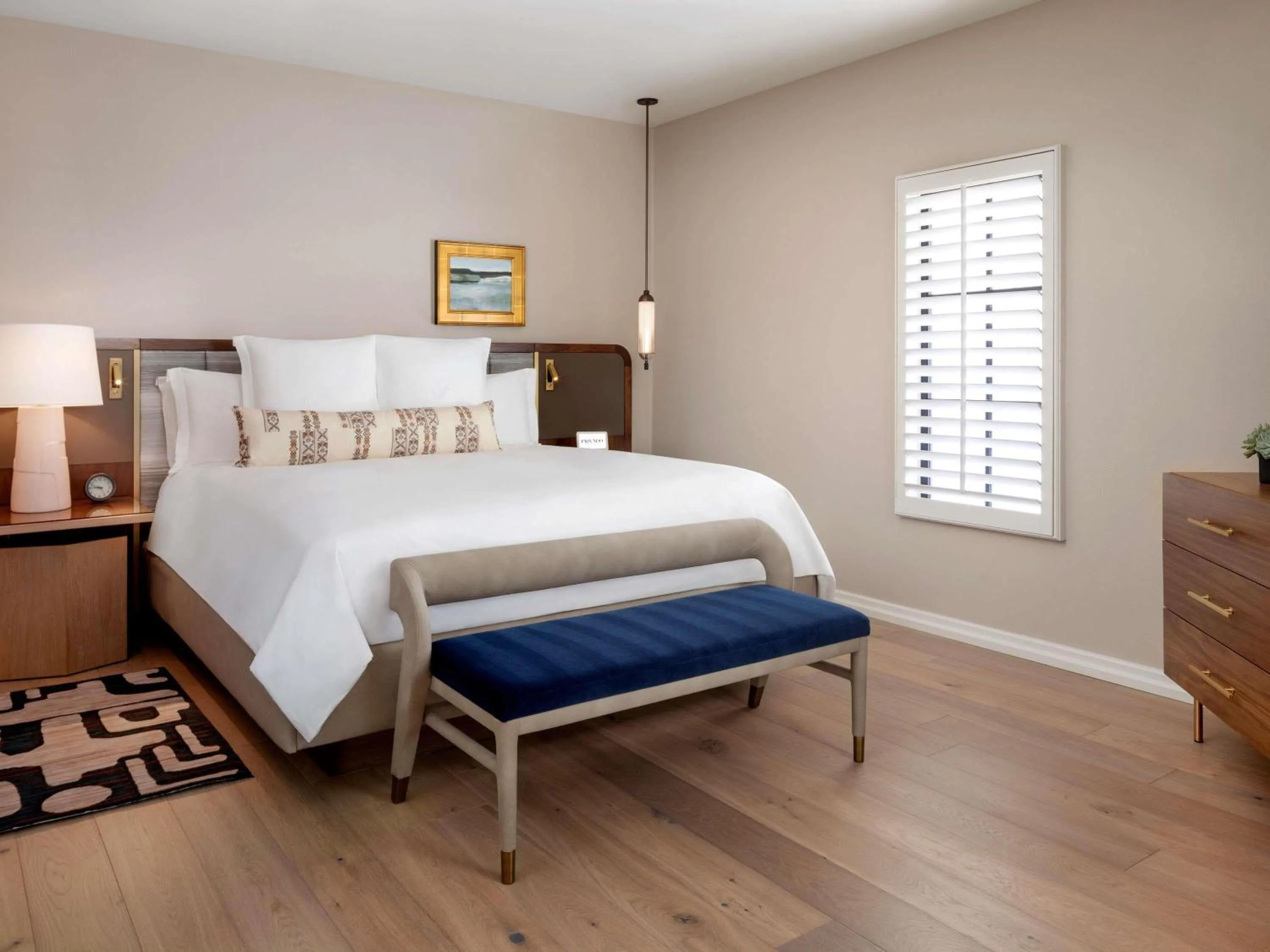 Bedroom, Bed in Fairmont Scottsdale Princess