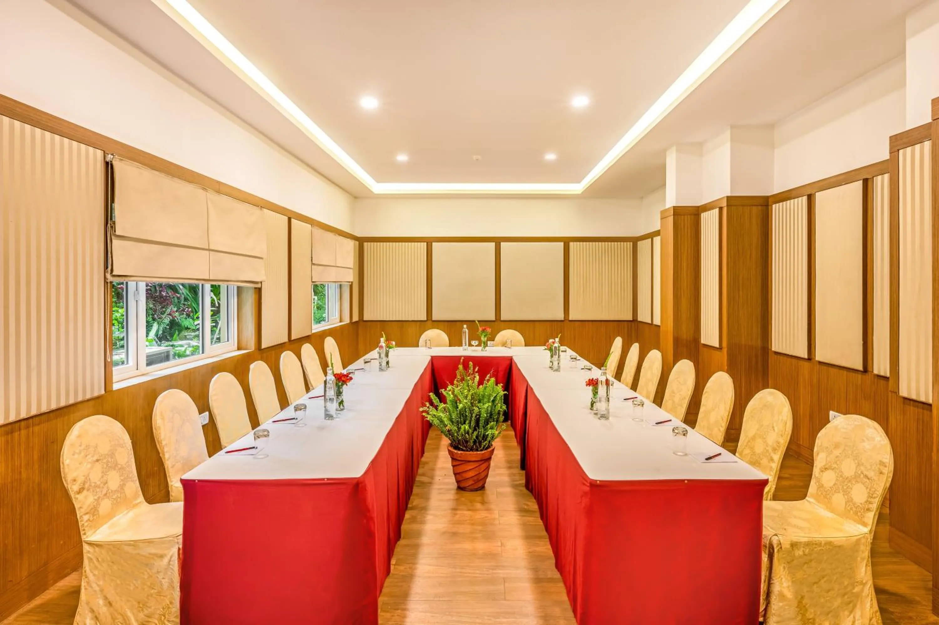 Meeting/conference room in Sterling Ooty Elk Hill