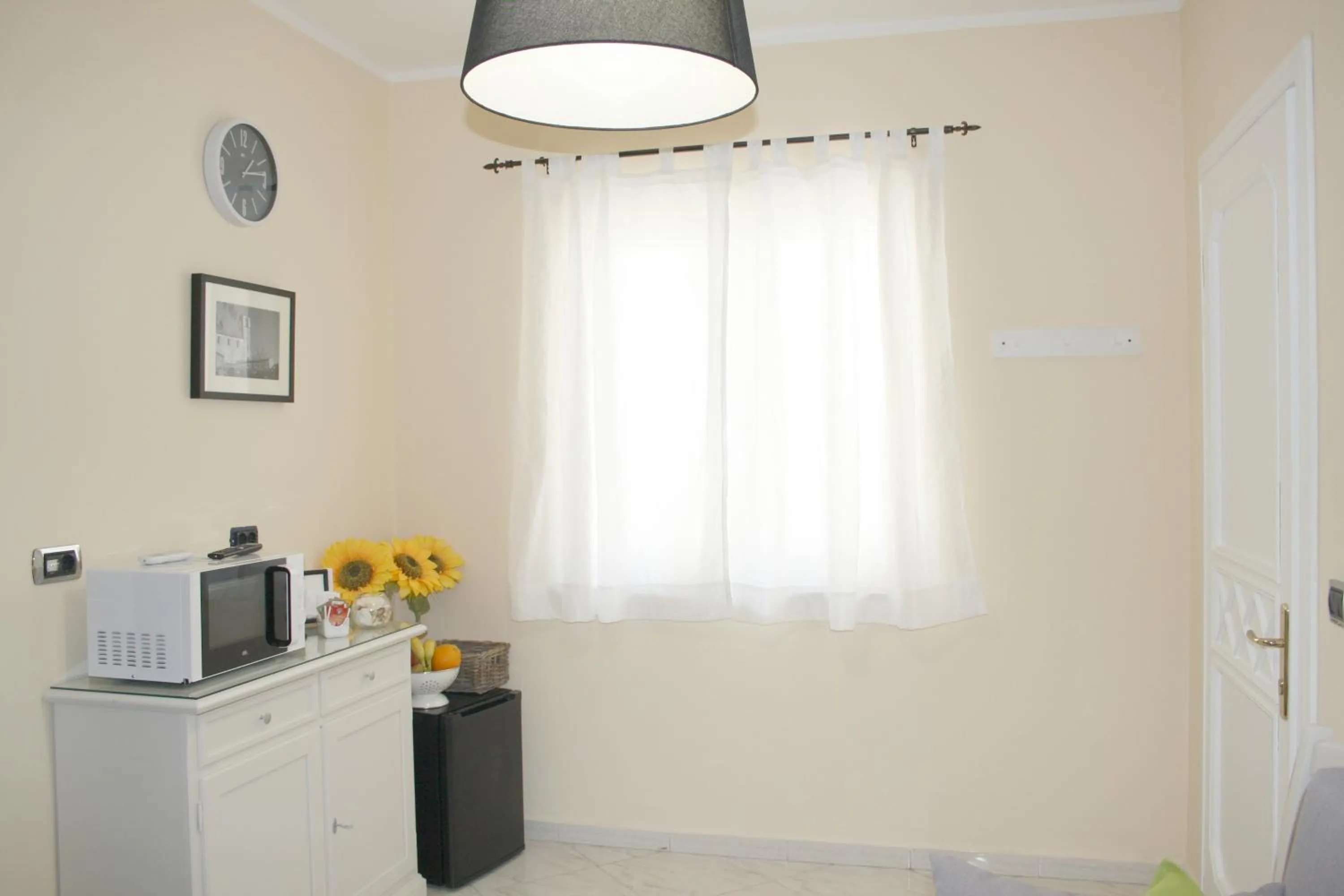 Living room in City life Pompeii