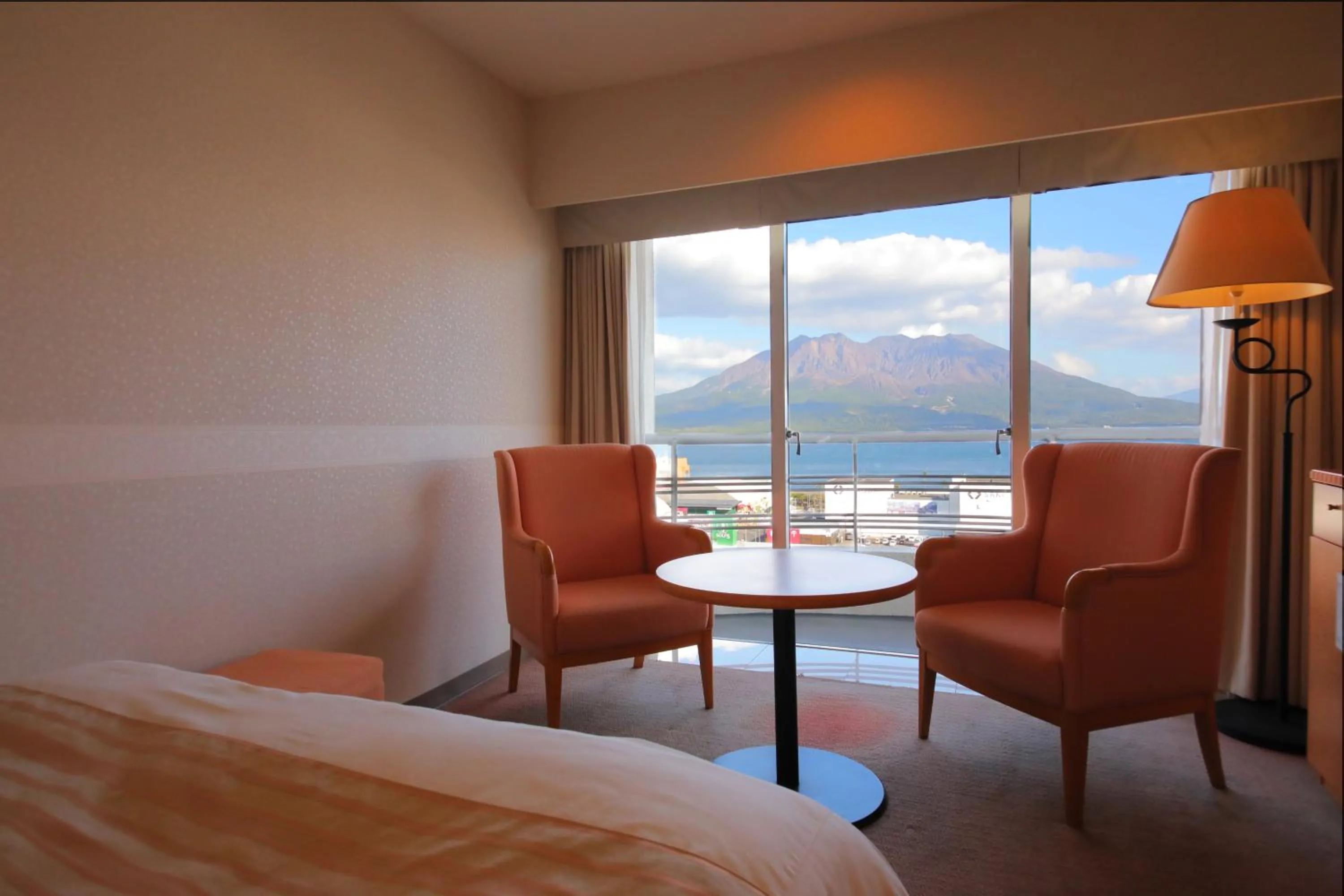 Mountain view, Bed in Kagoshima Sun Royal Hotel