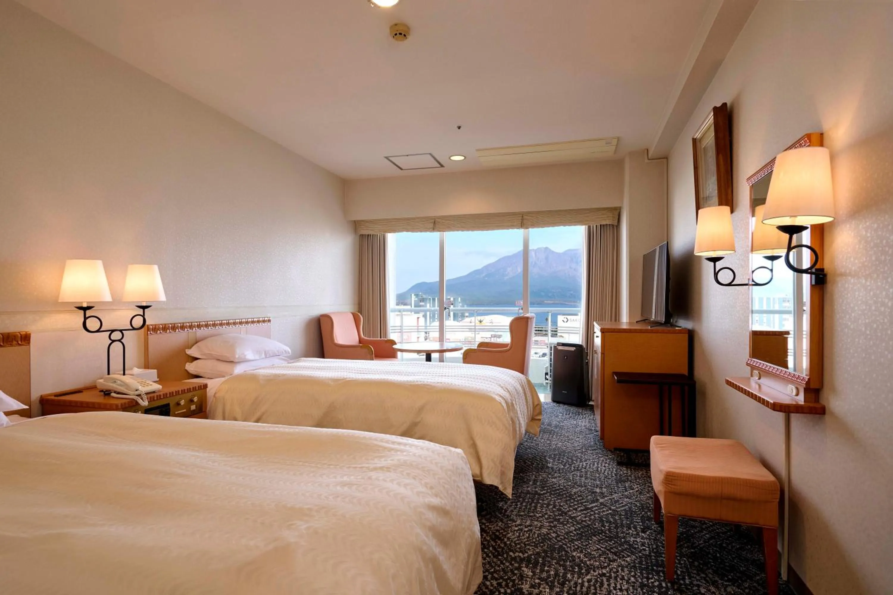 Bed in Kagoshima Sun Royal Hotel