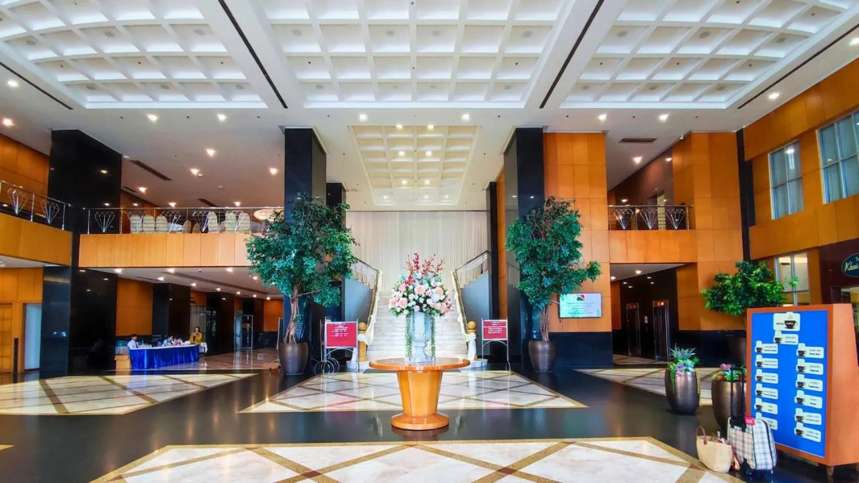 Lobby or reception in Diamond Plaza Hotel
