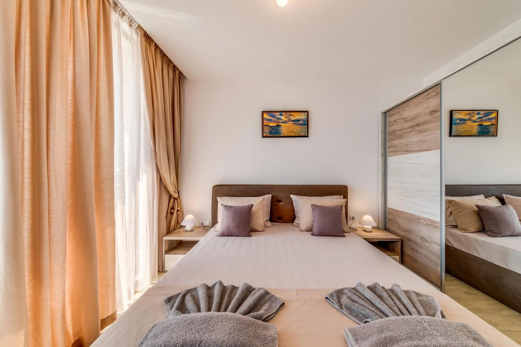 Bedroom, Bed in Apartcomplex Golden Bay