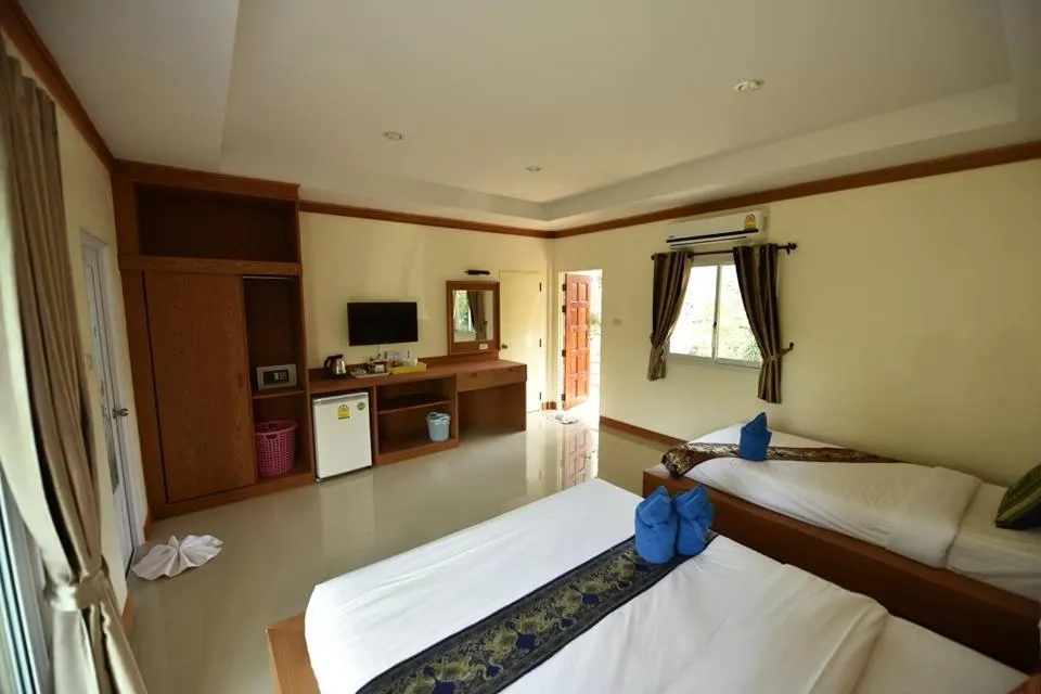 Bed in Sea Sand Sun Resort, Lanta Island