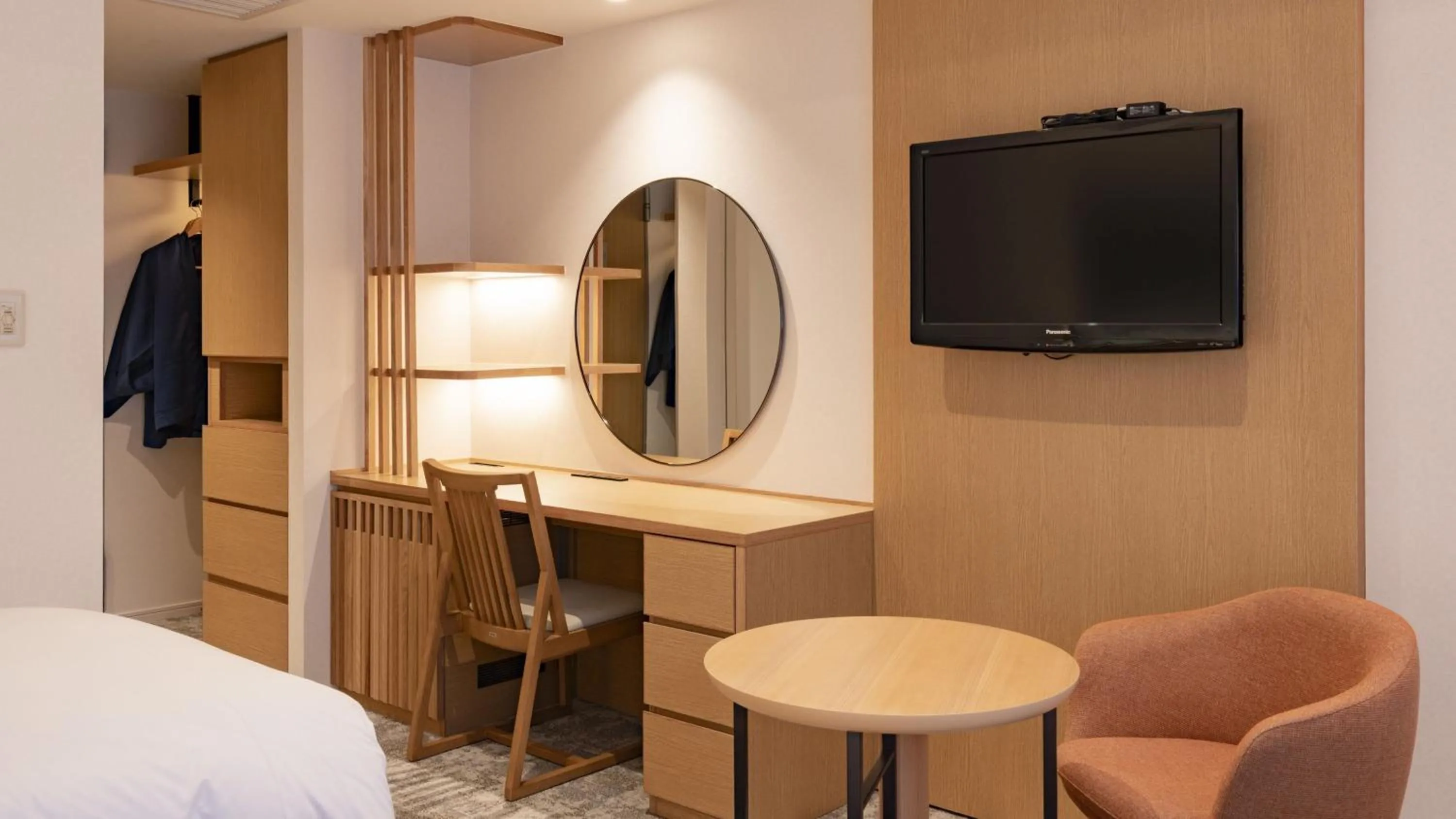 Photo of the whole room, Bed in ANA Crowne Plaza Resort Appi Kogen by IHG