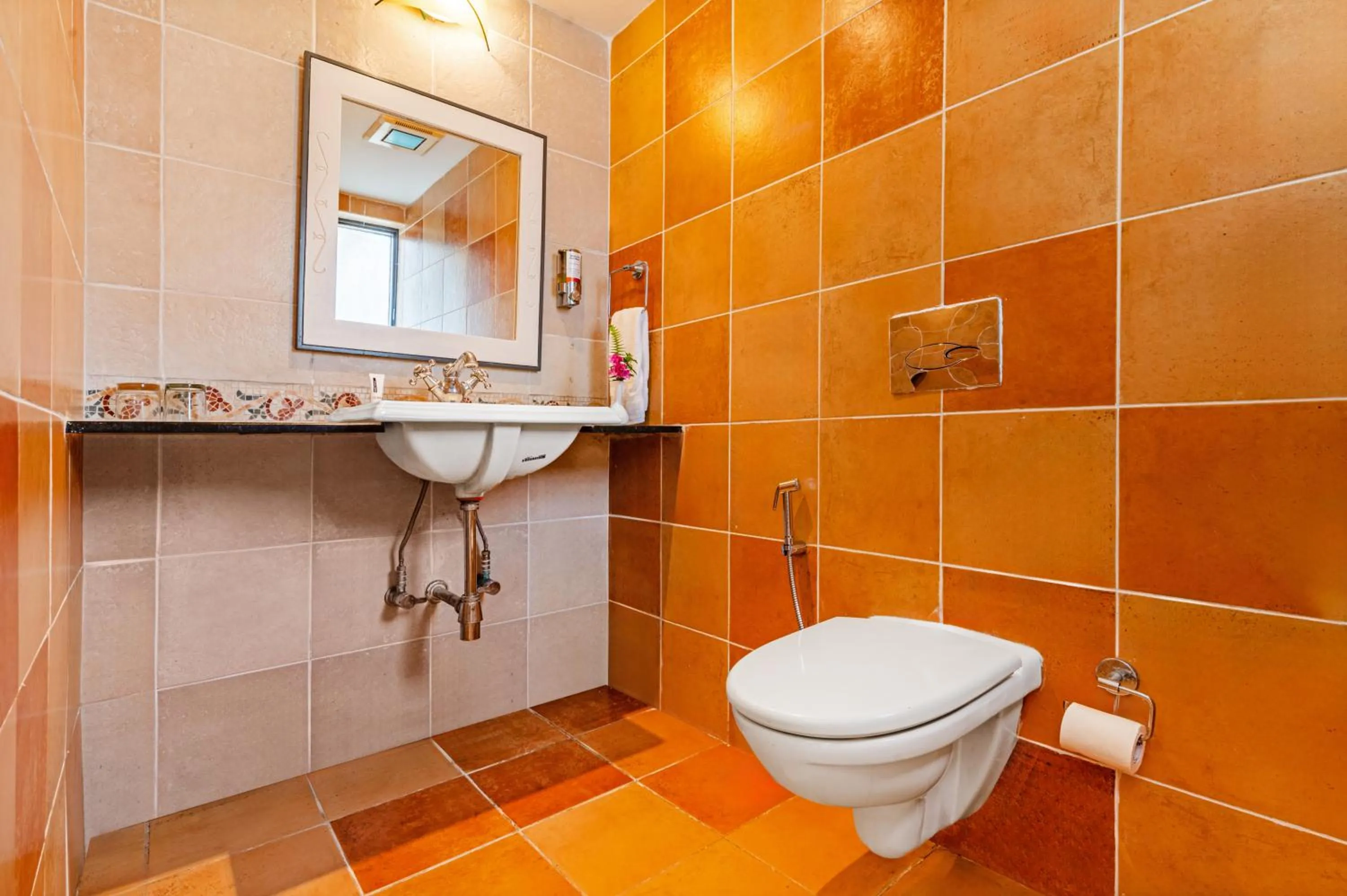 Bathroom in Sterling Kodai Lake