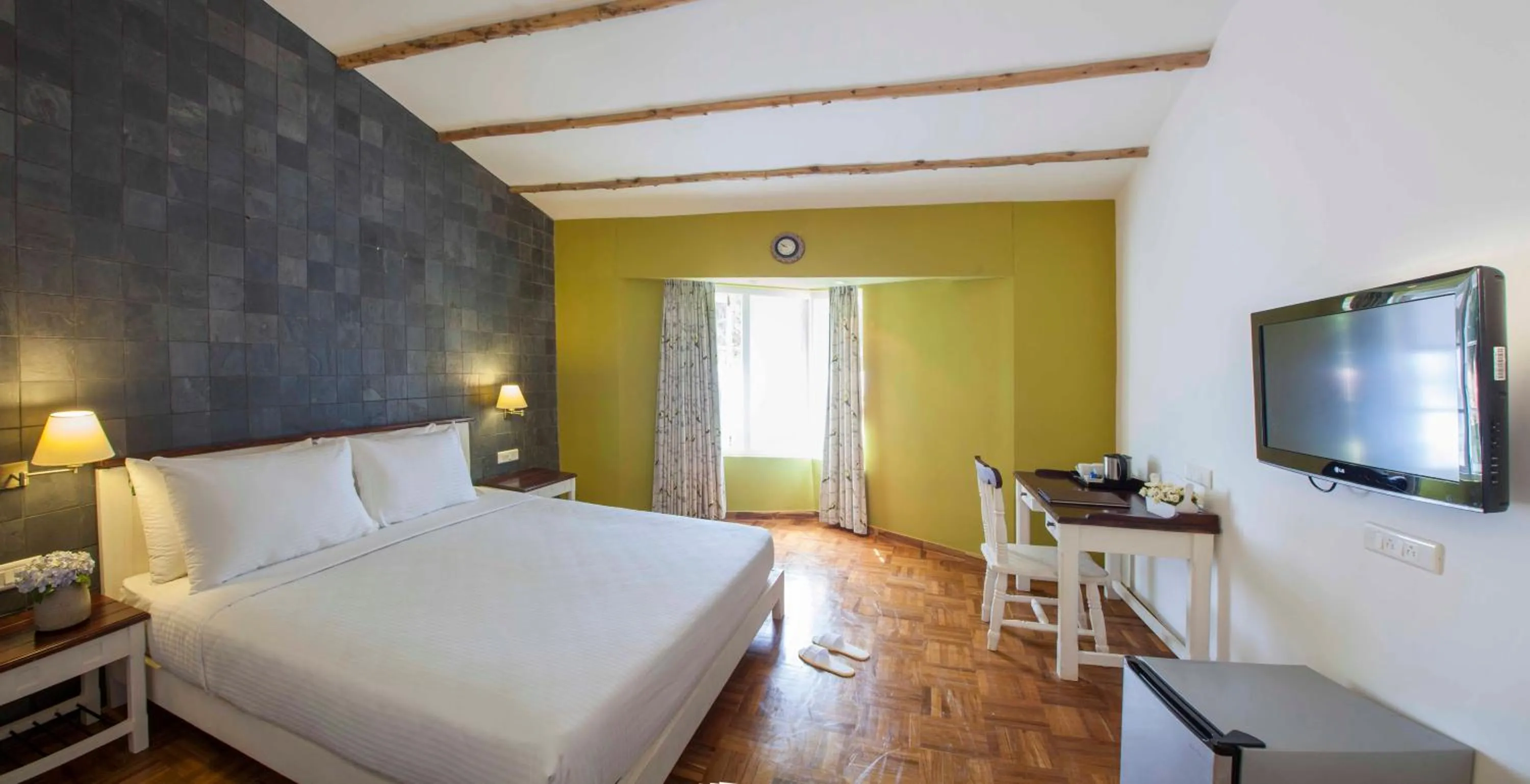 Bedroom, Bed in Sterling Kodai Lake