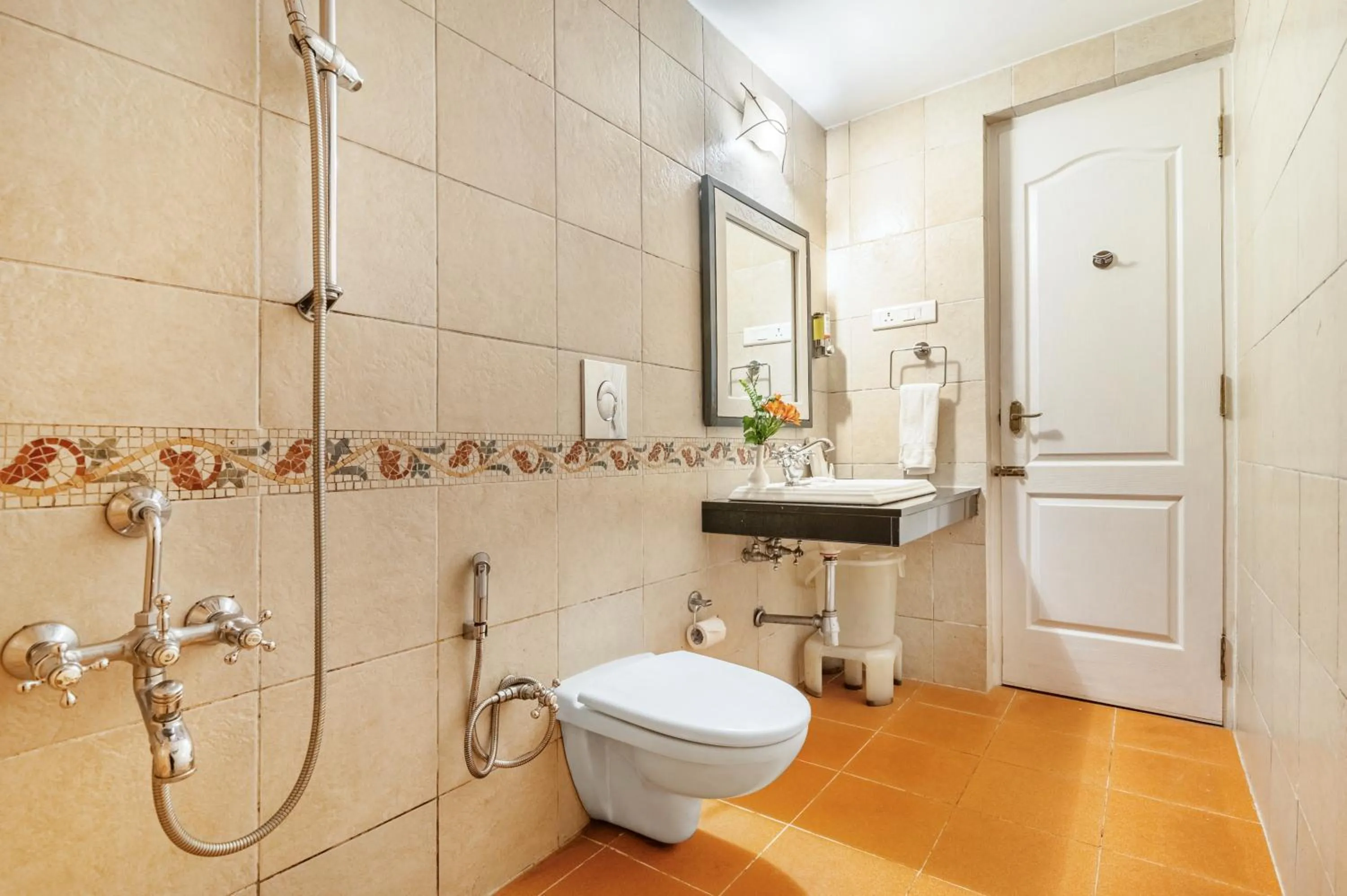 Bathroom in Sterling Kodai Lake