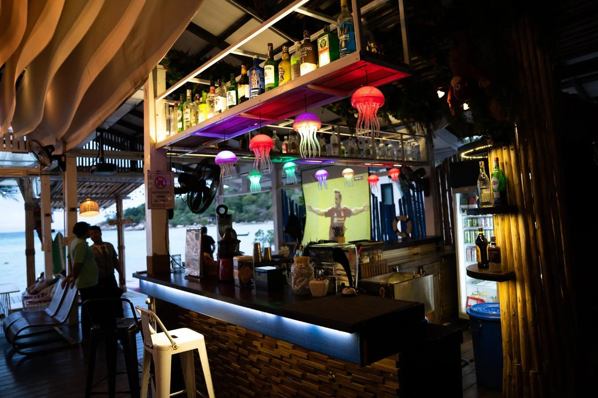 Lounge or bar in JP Resort Koh Tao