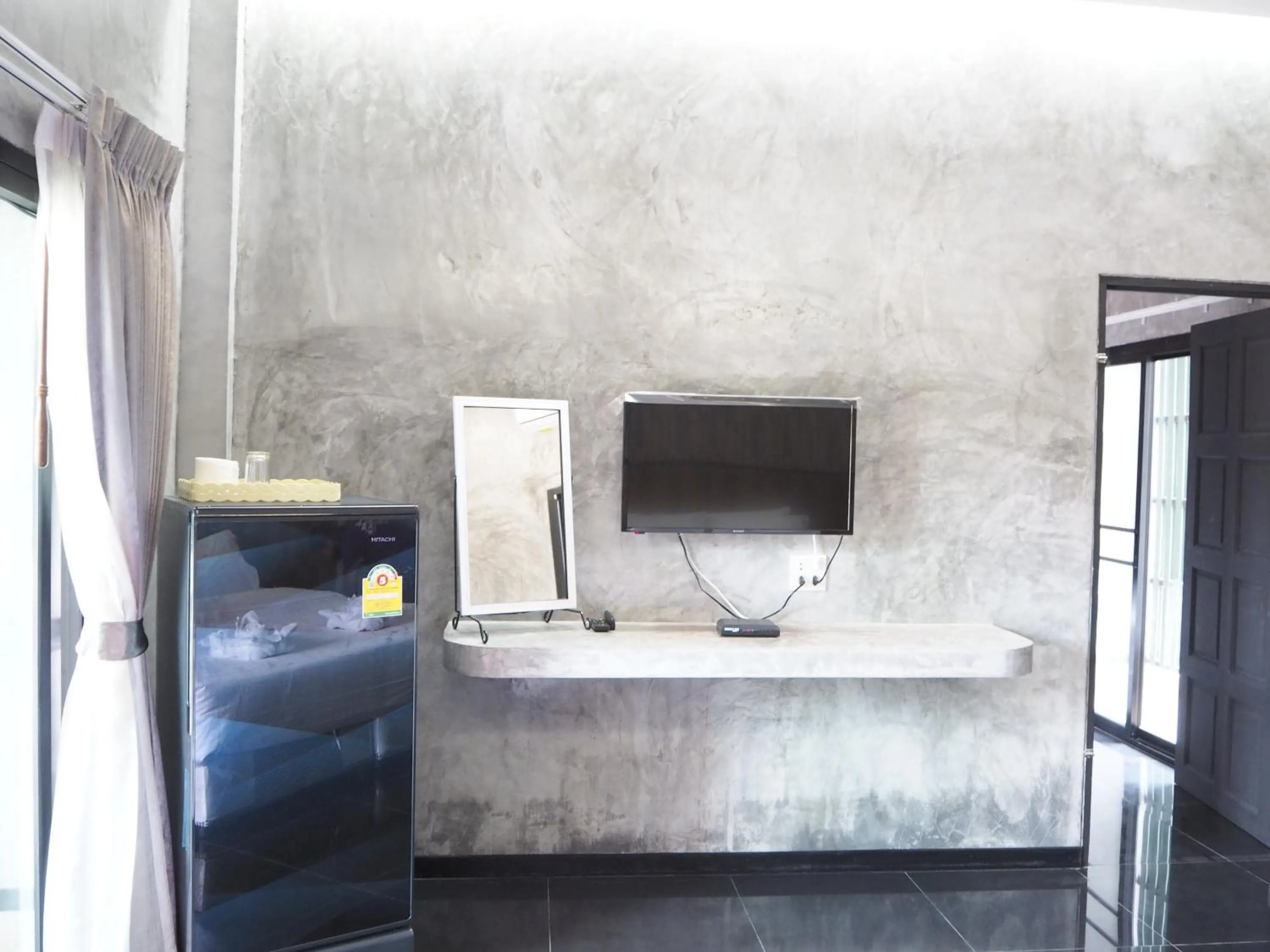 Photo of the whole room, Bed in Needa Rock Resort