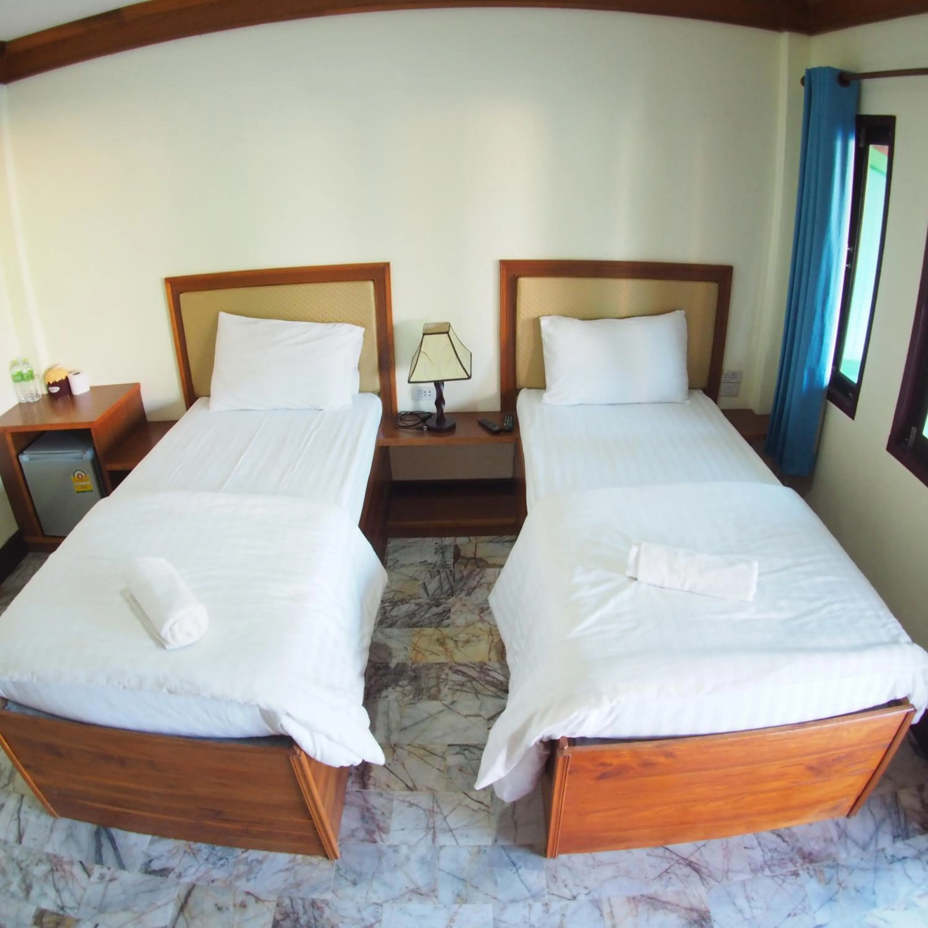 Bed in Needa Rock Resort