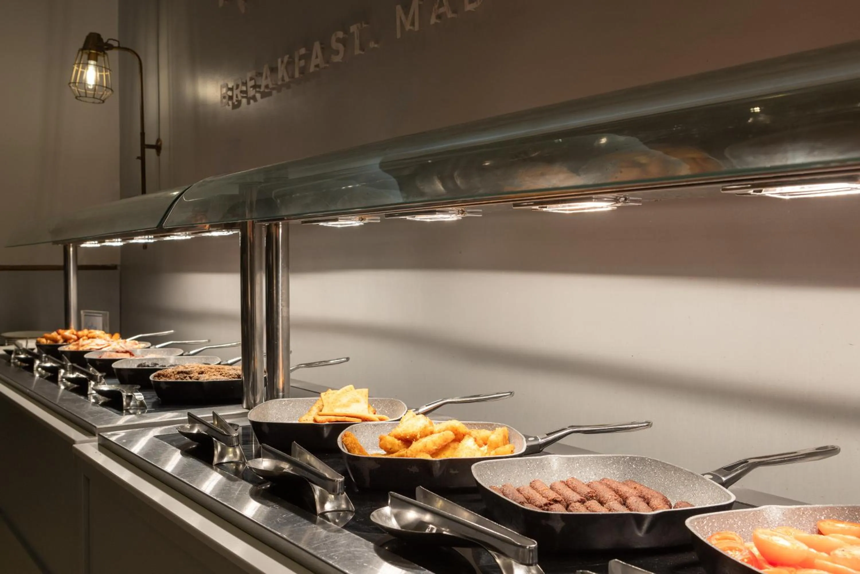 Buffet breakfast in Hilton Glasgow