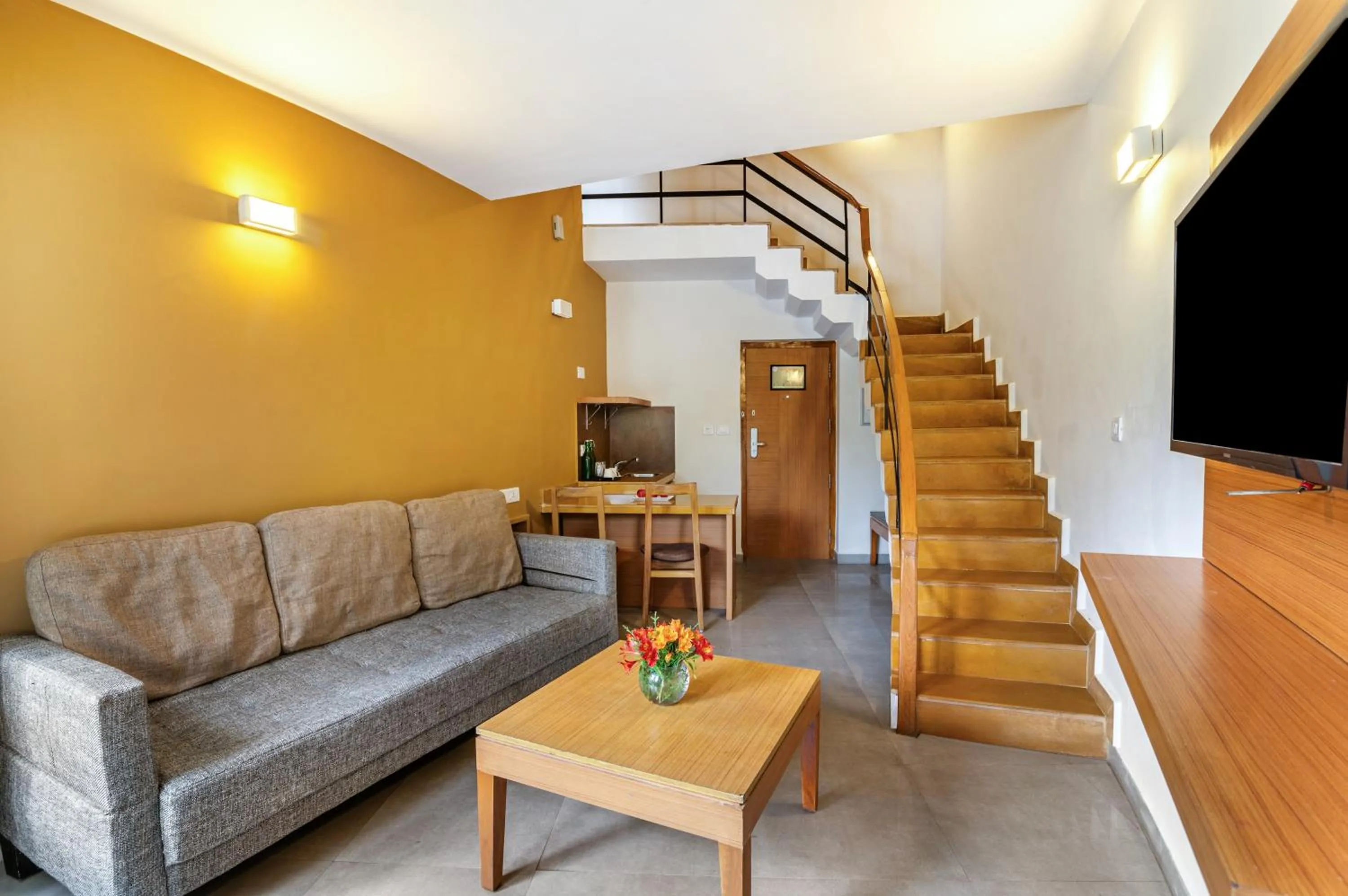 Living room in Sterling Kodai Valley