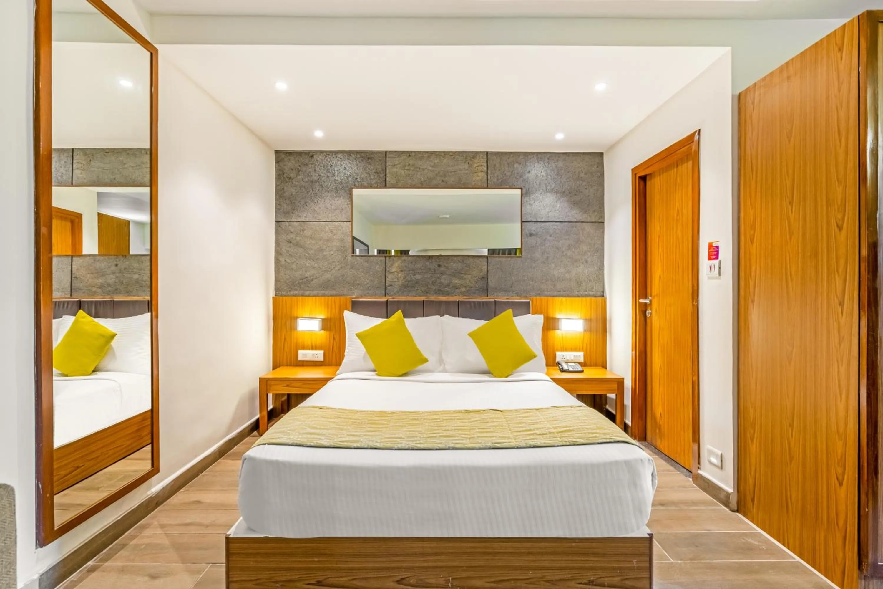 Bedroom, Bed in Sterling Kodai Valley