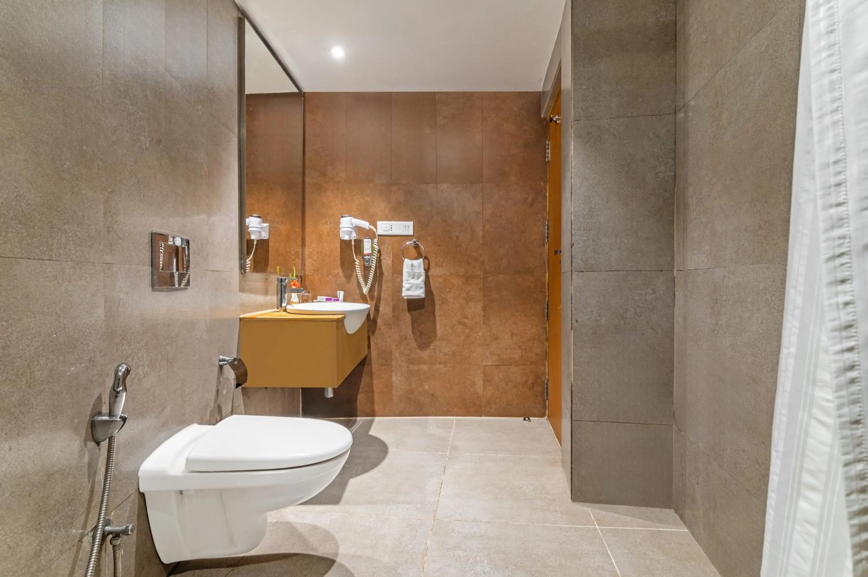 Bathroom in Sterling Kodai Valley