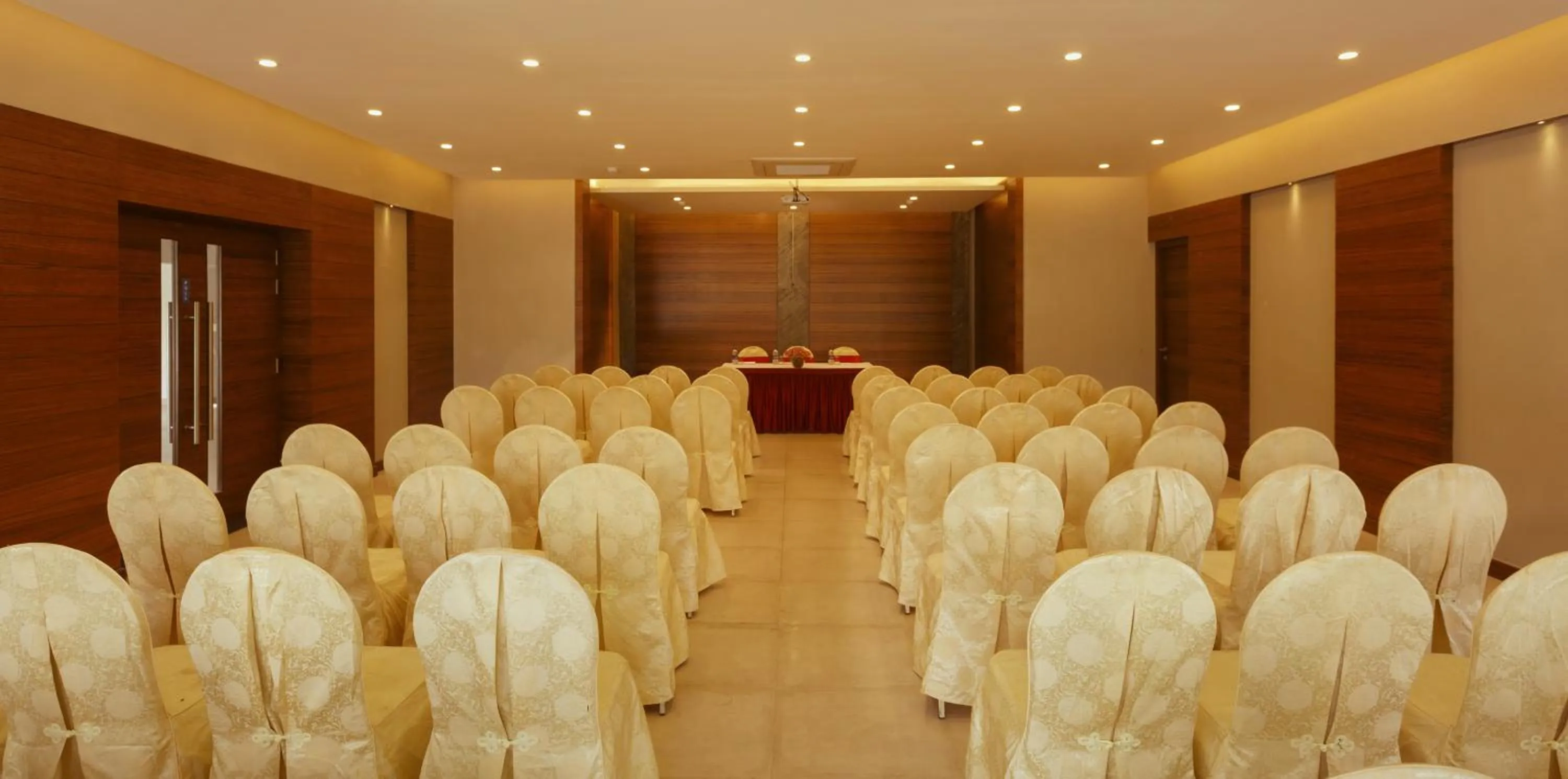 Banquet/Function facilities in Sterling Kodai Valley