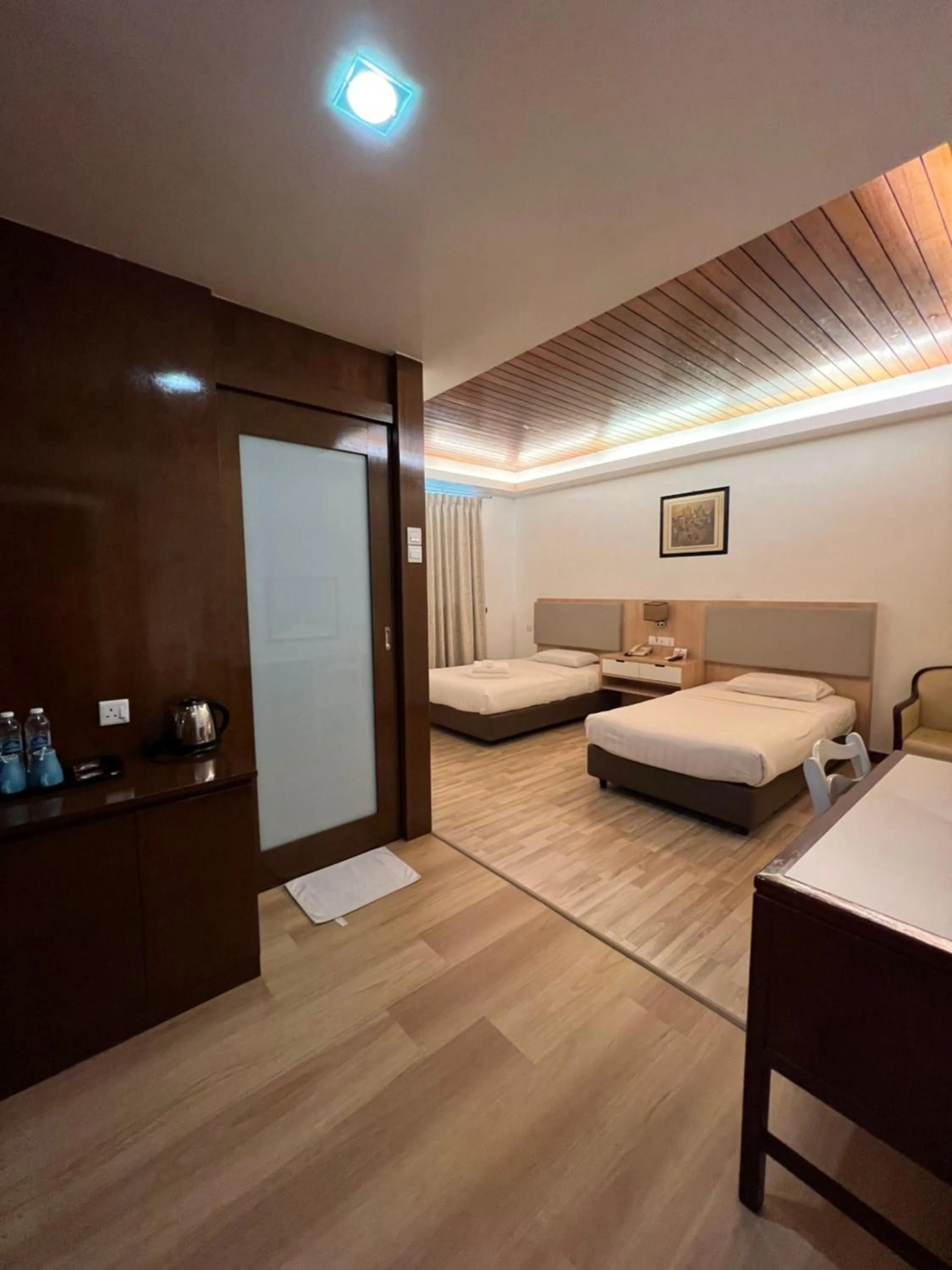 Bedroom, Bed in D Eastern Hotel