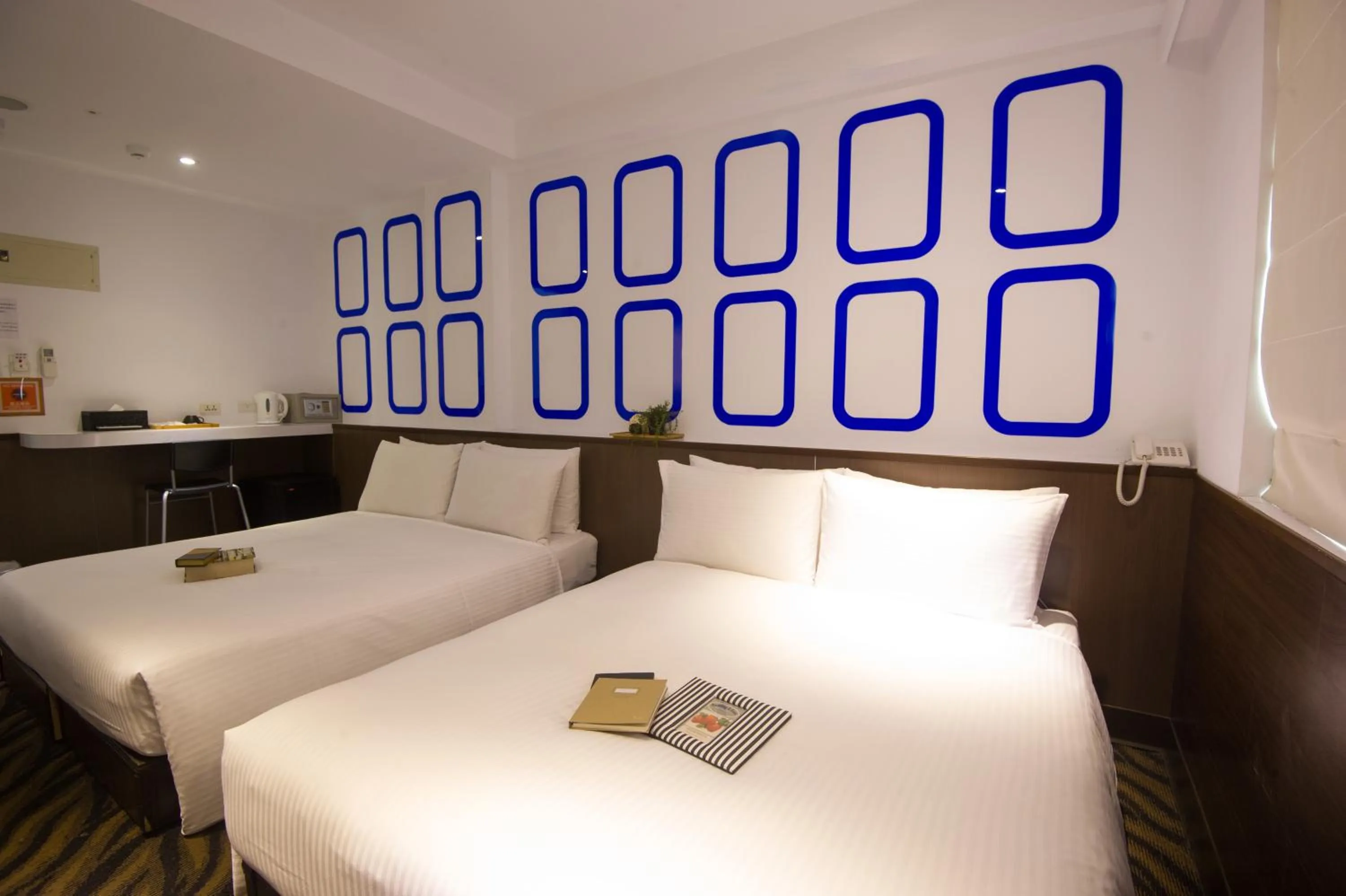 Decorative detail in Moshamanla Hotel - Ximen