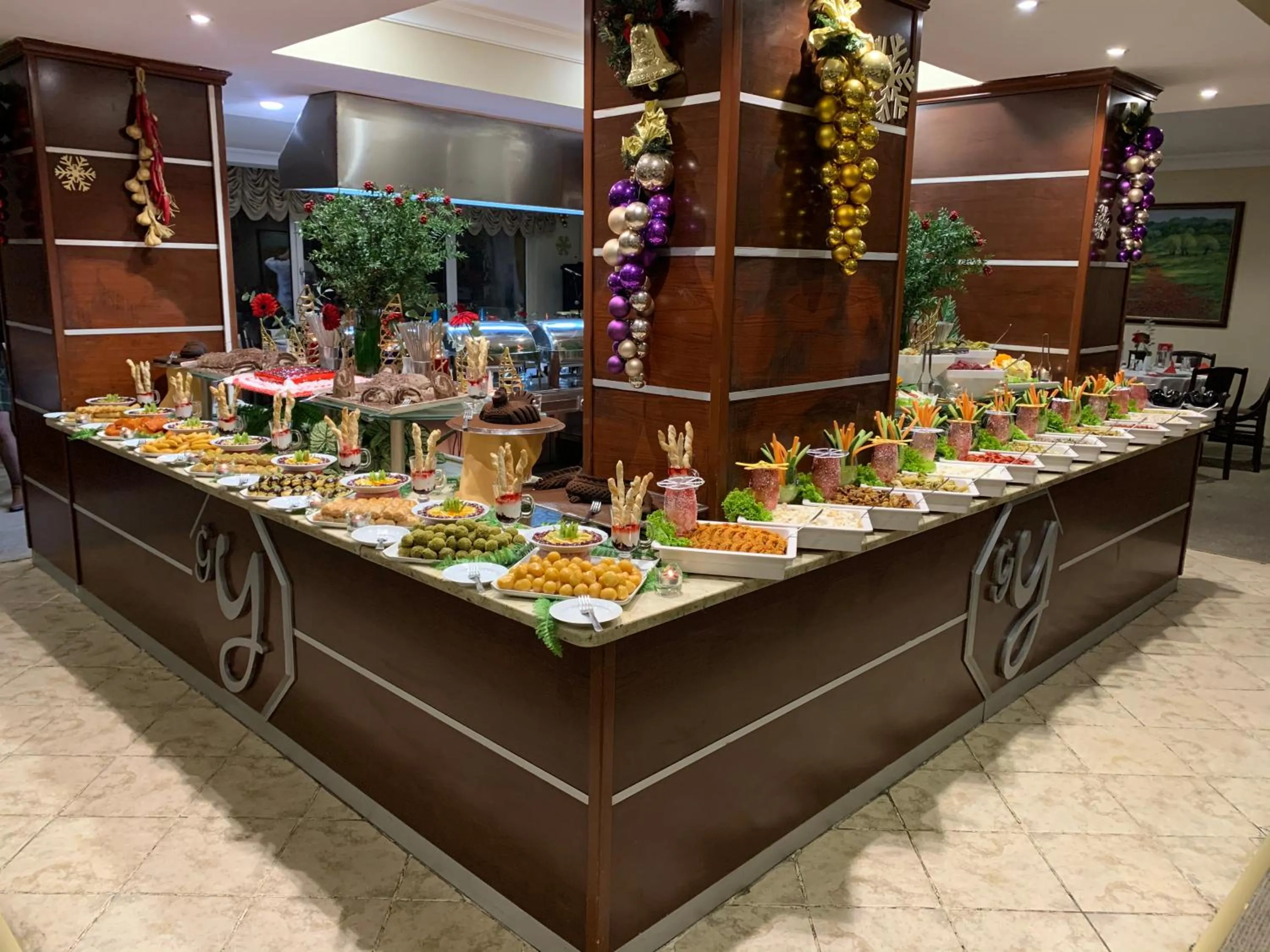 Food and drinks in Genc Yazici Hotel Uludag