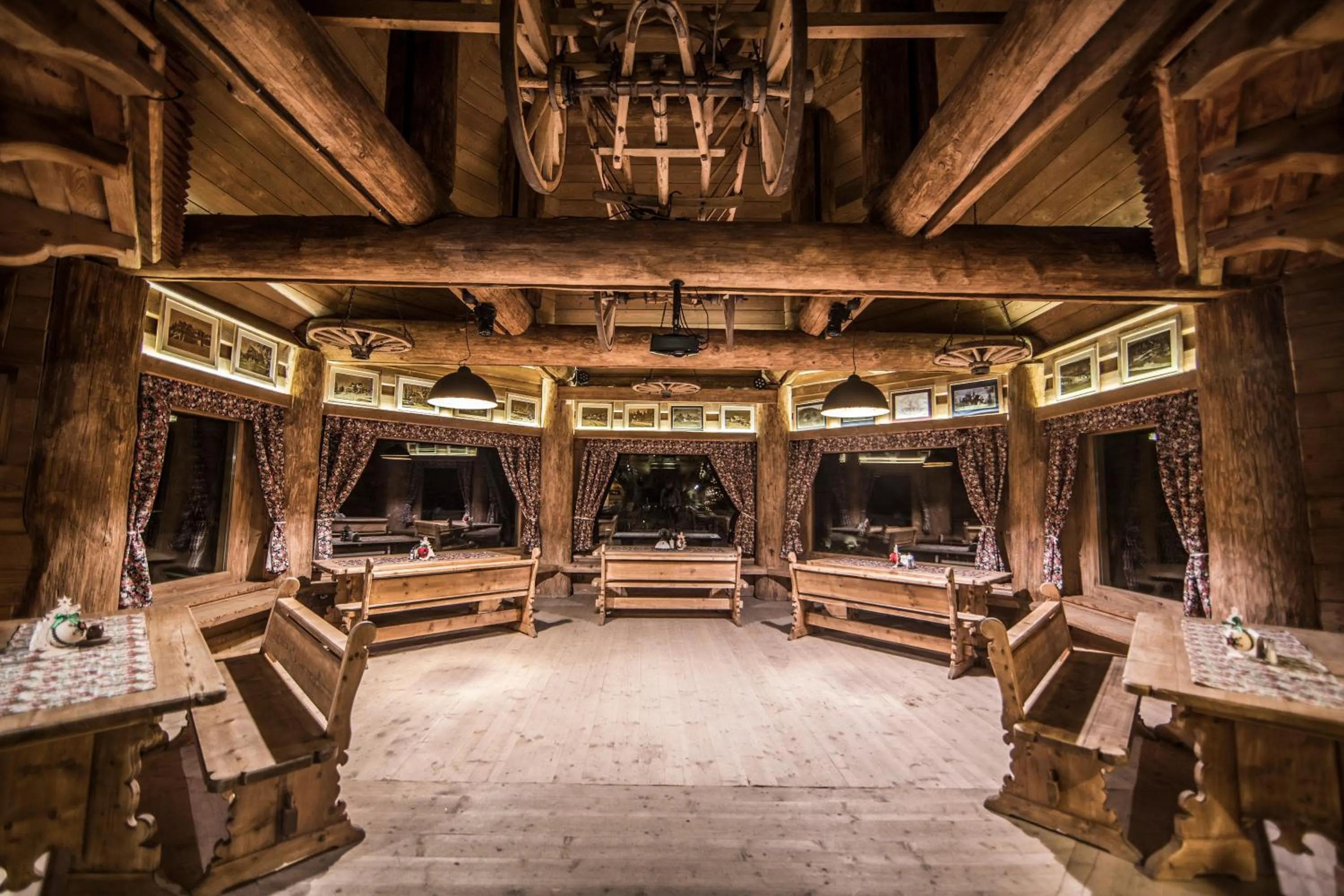 Restaurant/places to eat in Góralski Dwór