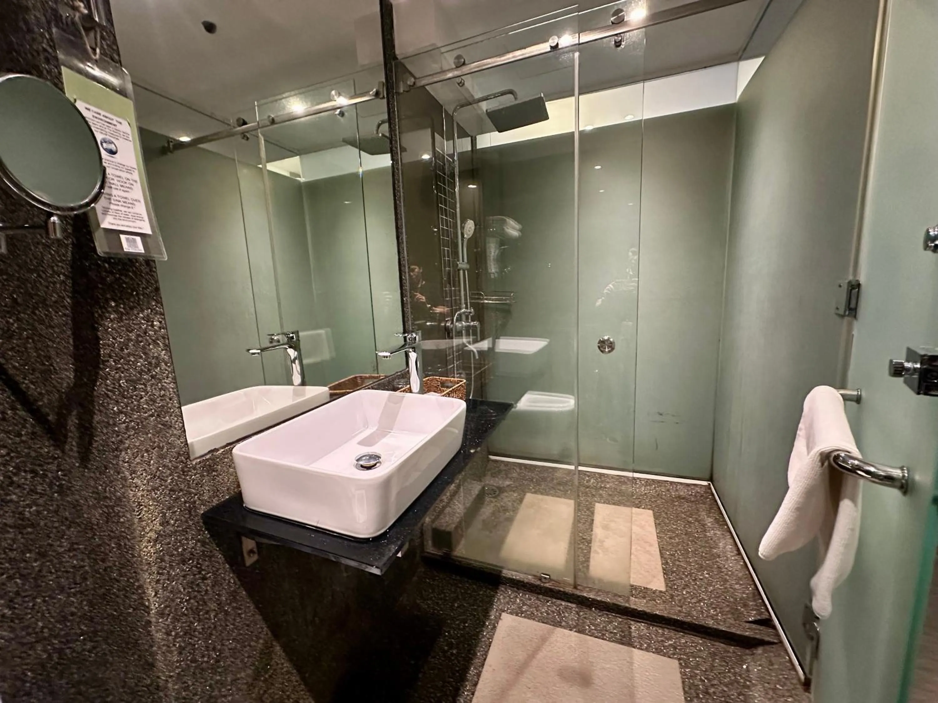 Shower in The Sterling Boutique Hotel Melaka