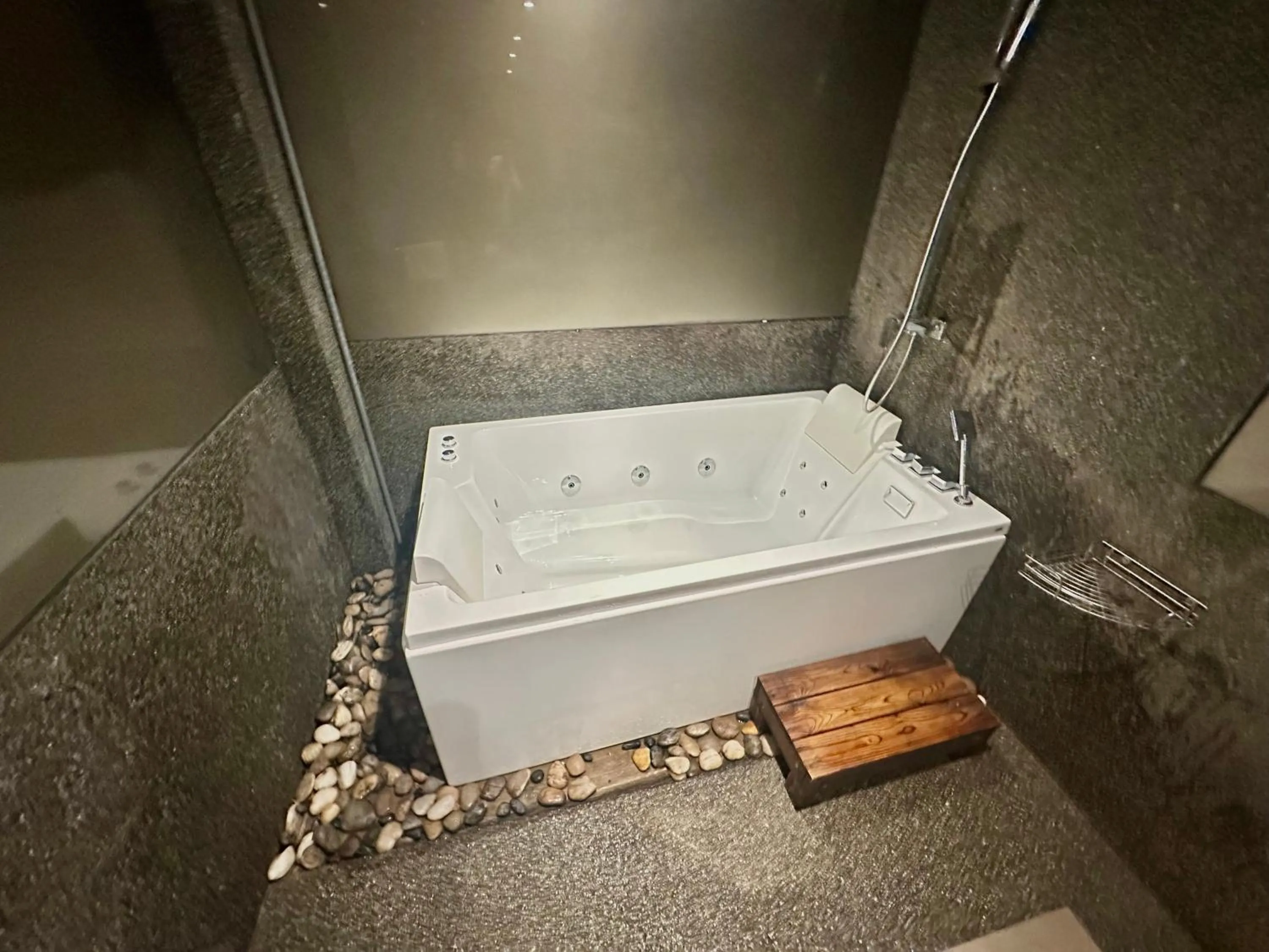 Hot Tub in The Sterling Boutique Hotel Melaka