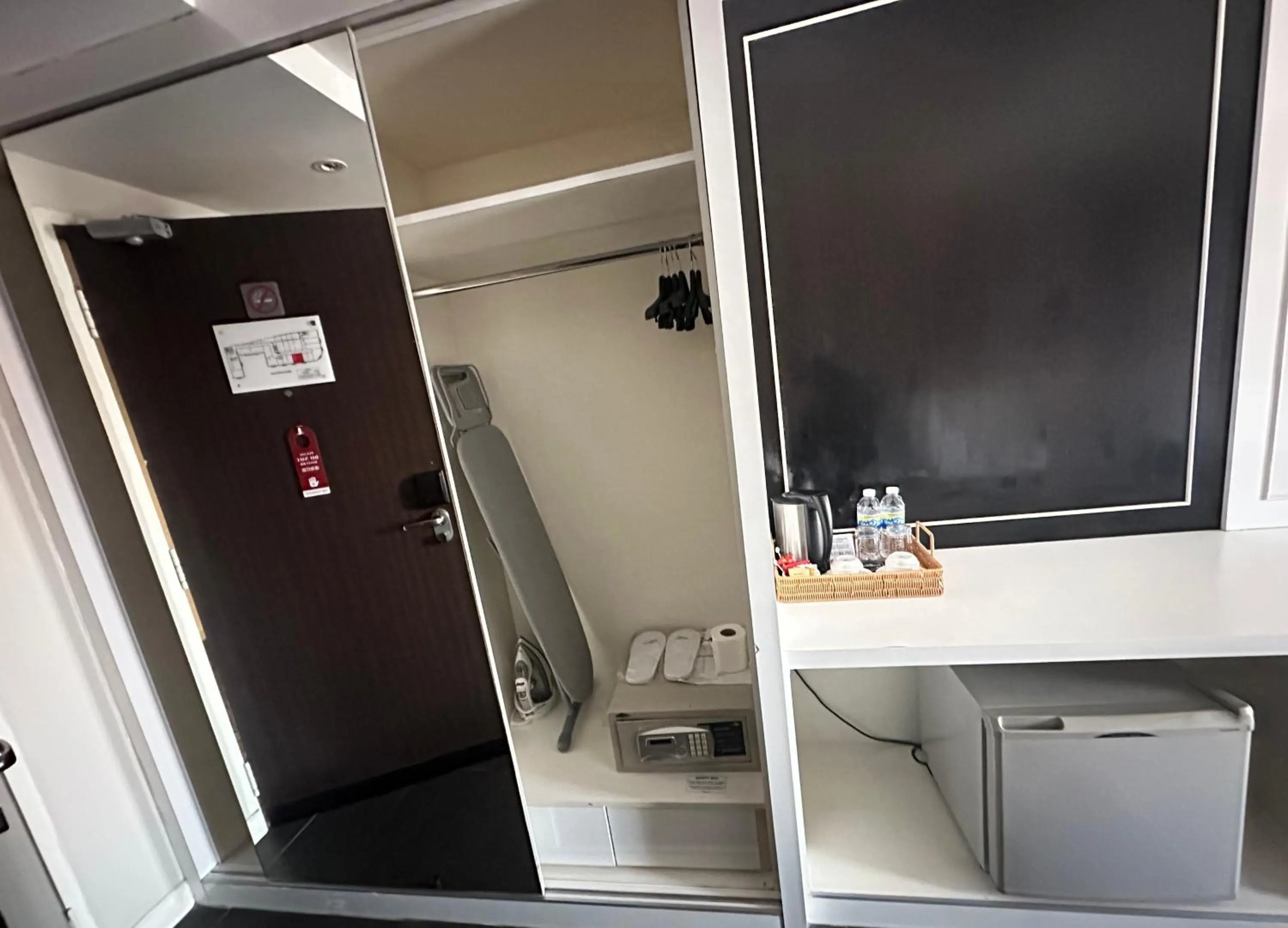 Coffee/tea facilities in The Sterling Boutique Hotel Melaka