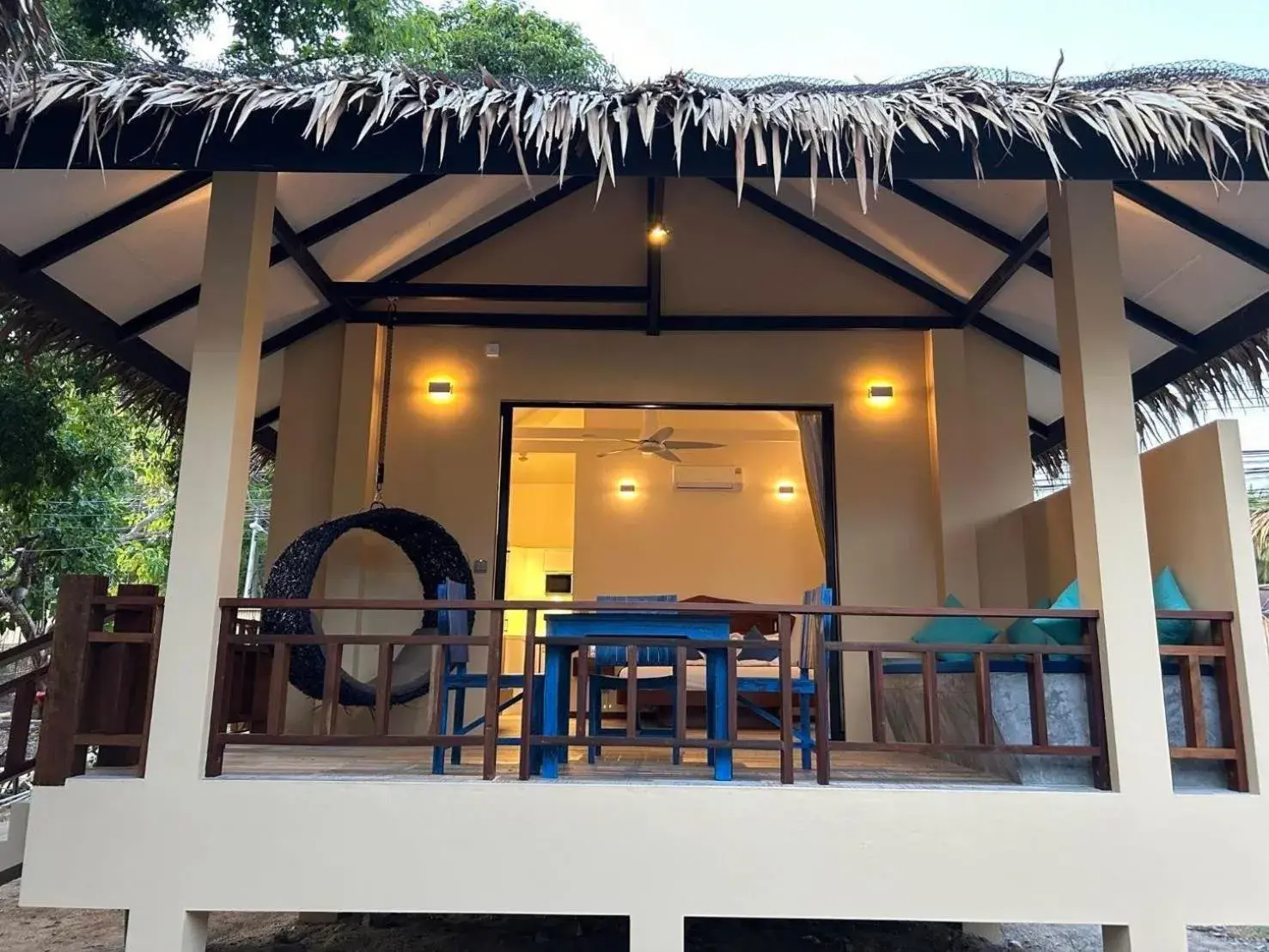 Deluxe Villa in Absolute Beachfront Resort Deluxe Villa in Absolute Beachfront Resort