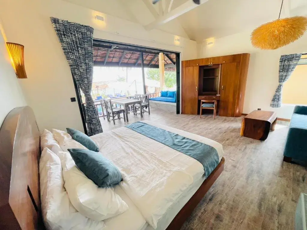 Villa with Sea View in Absolute Beachfront Resort Villa with Sea View in Absolute Beachfront Resort