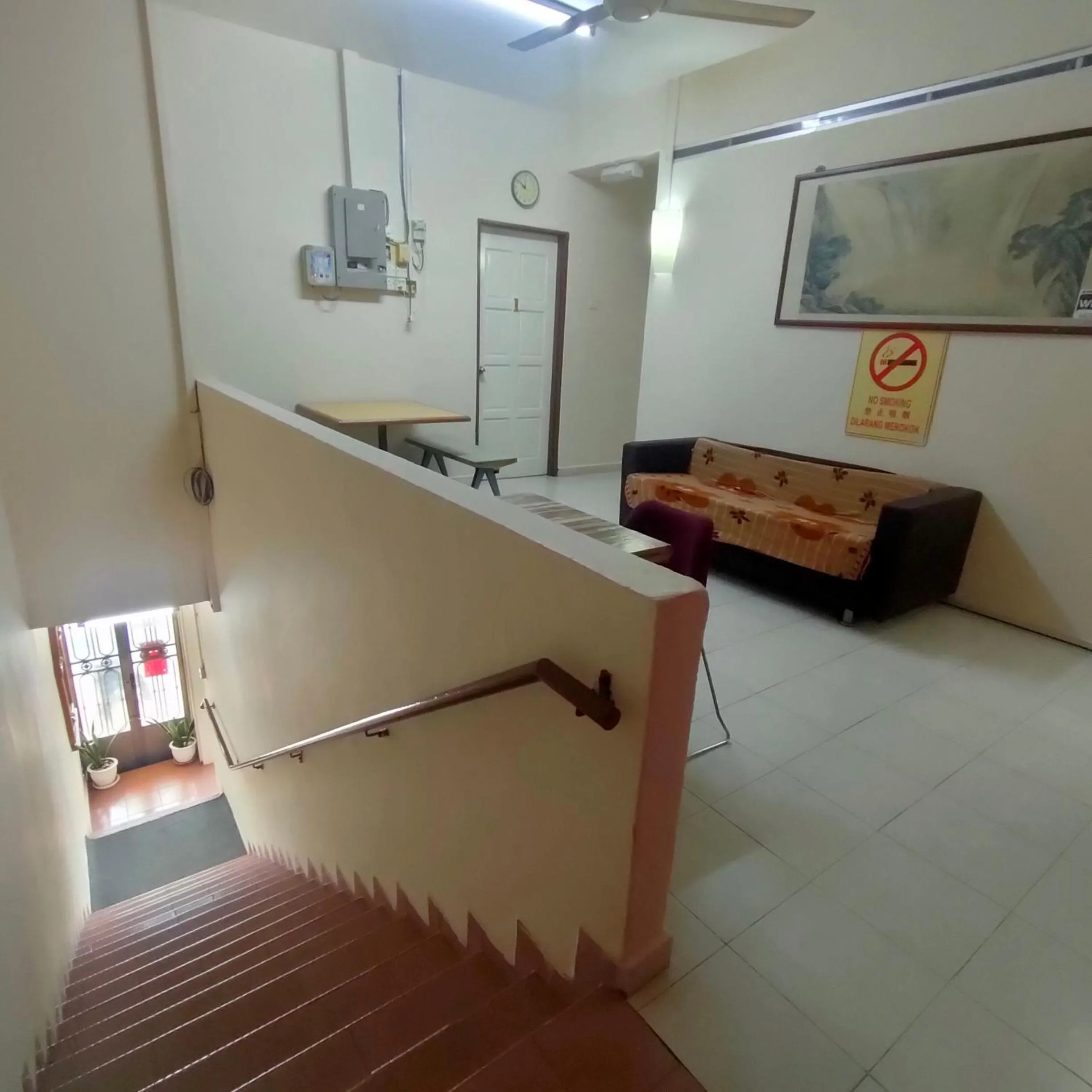 Property building in Kota Lodge Guest House